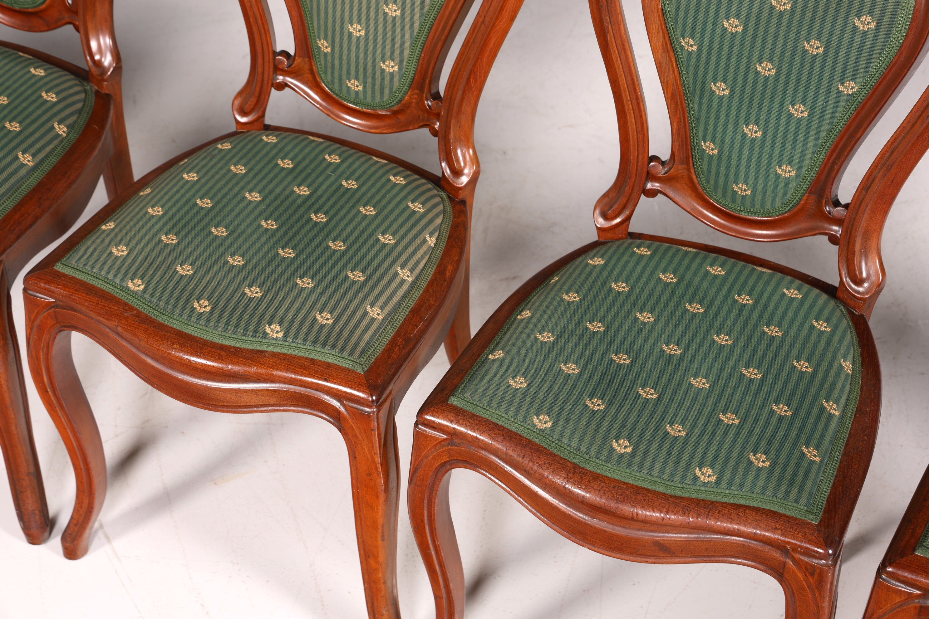 6x Traumhafte Louis Philippe Stühle um 1880 Biedermeier Stuhl Set Antik Esszimmer Stühle Küchenstuhlset