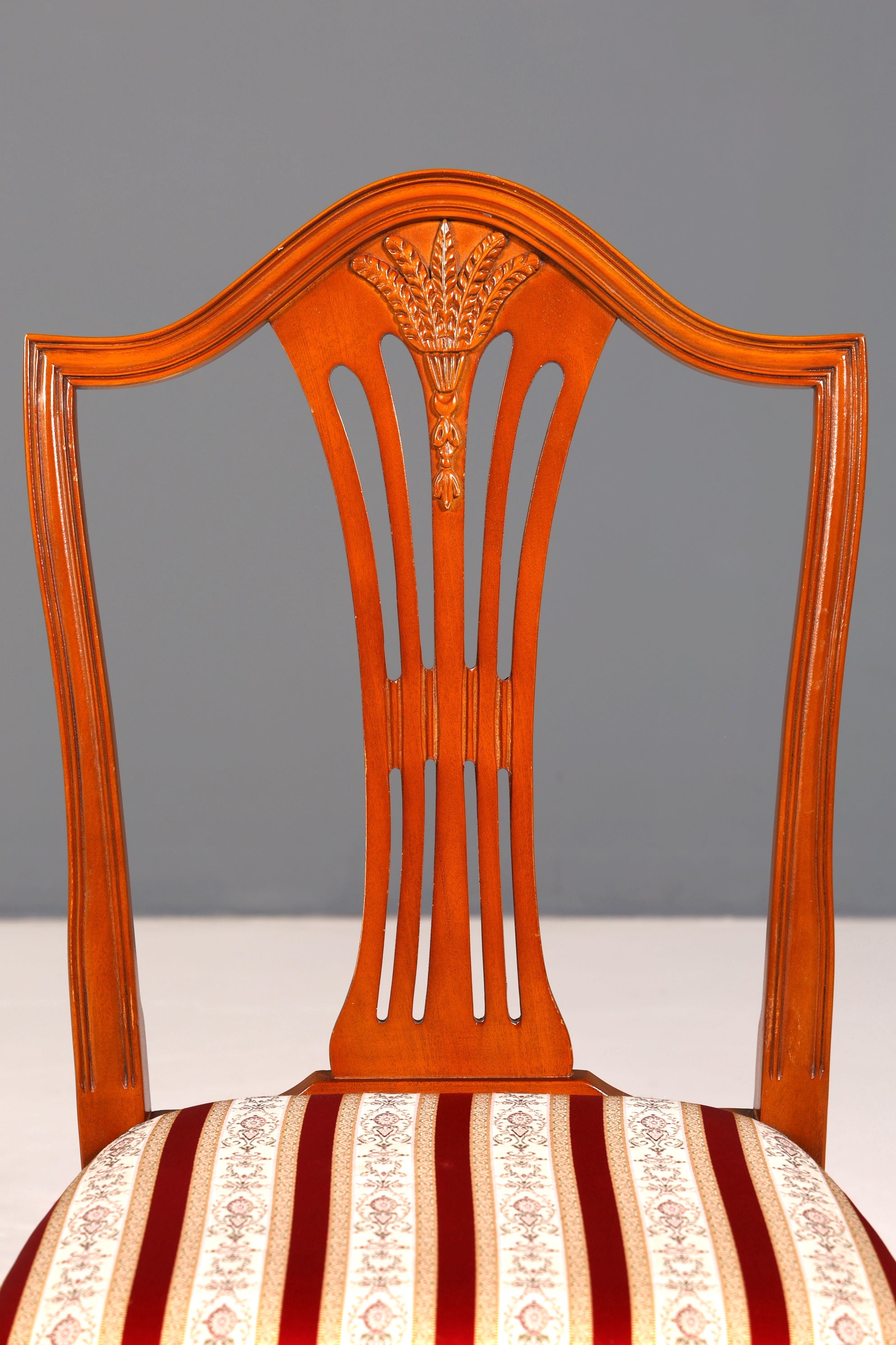 4x Edle Englische Stühle im Hepplewithe Stil Englisch Dining Chairs Küchenstühle Stuhlset