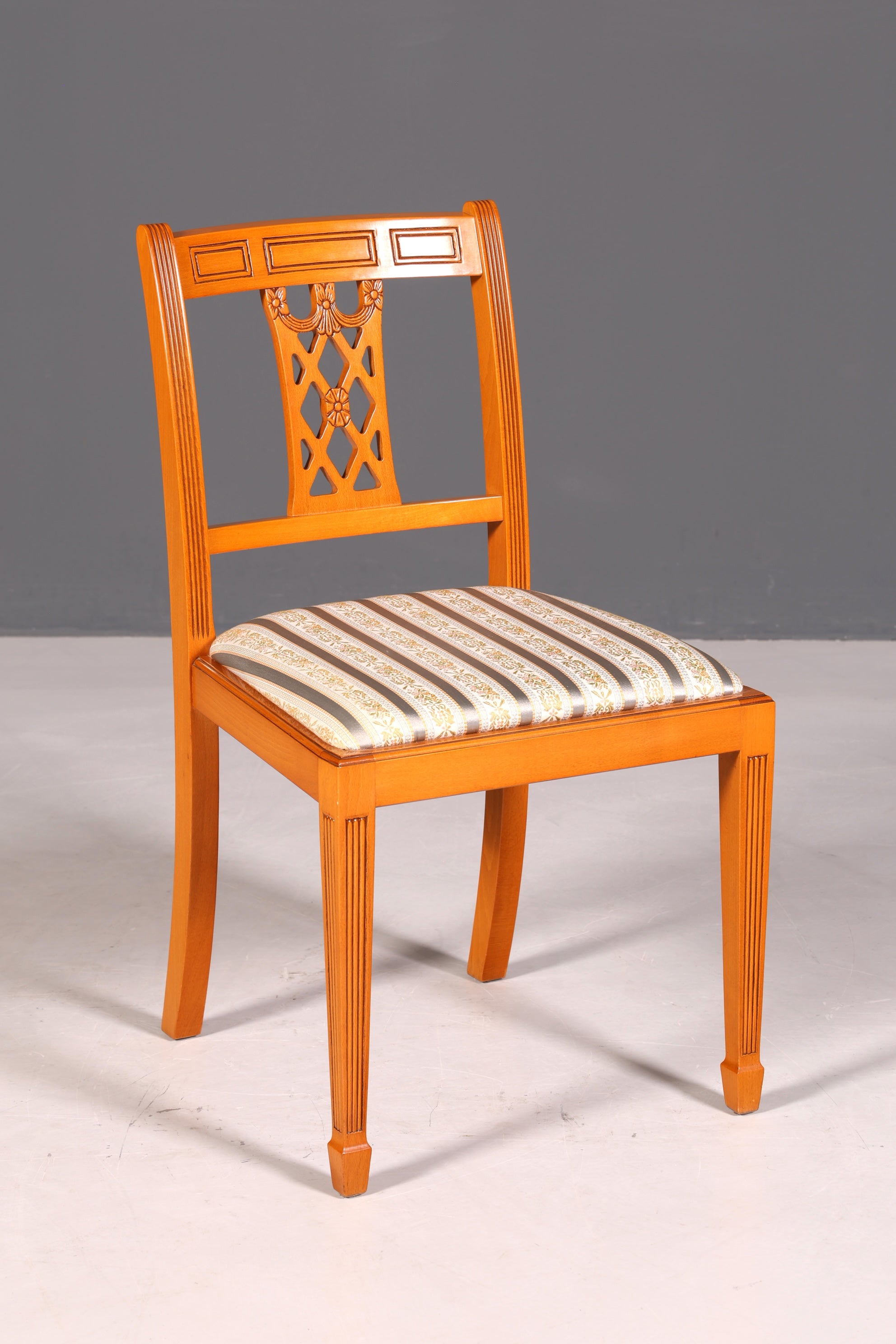 G091 Finish cm 4x Edle Englische Stühle Englisch Dining Chairs Antik 60er Jahre Regency Küchenstühle Stuhlset (Kopie)