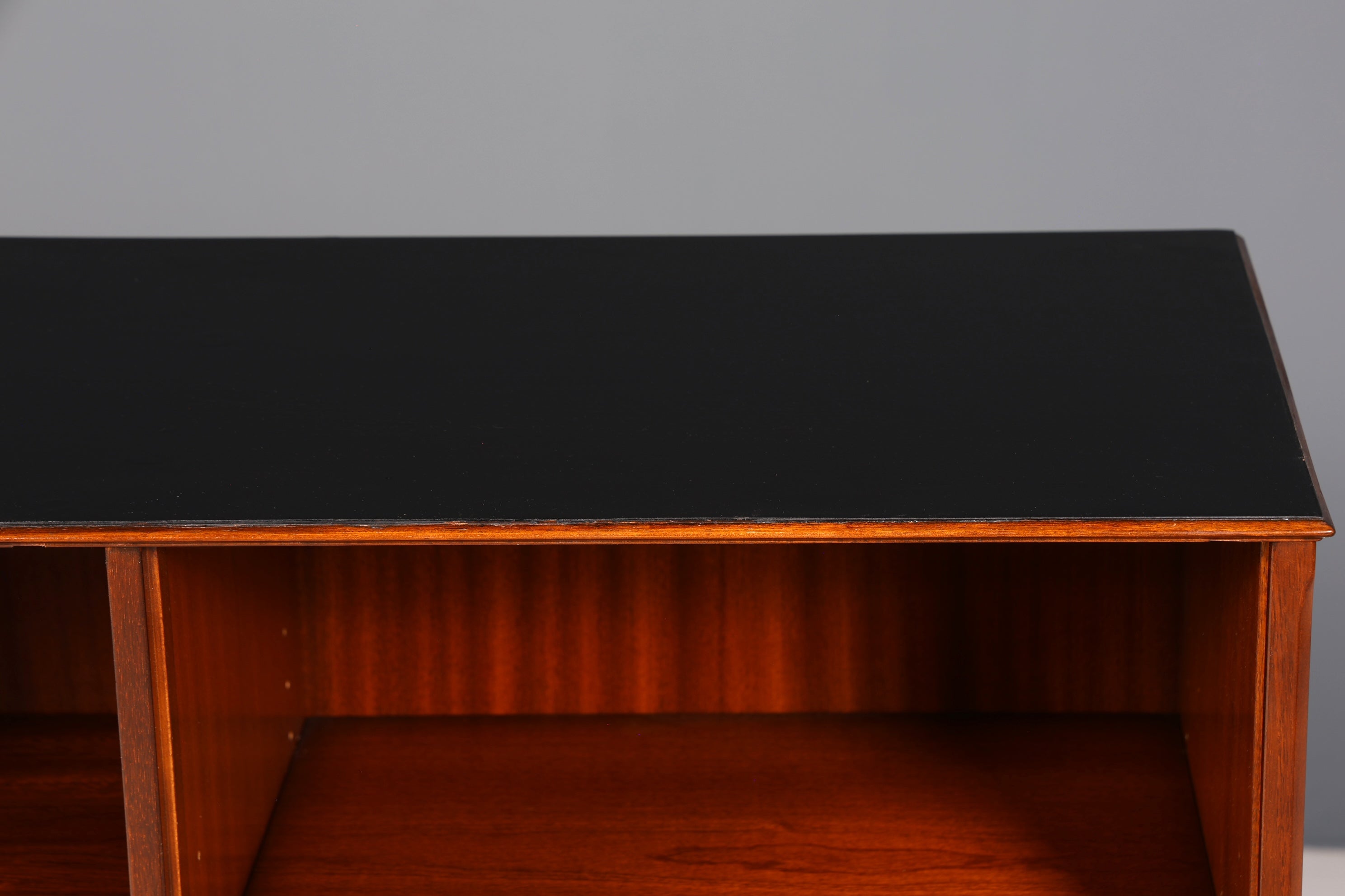 Wunderschönes Mid Century Regal Vintage Bücherregal Schrank Retro Bookshelf