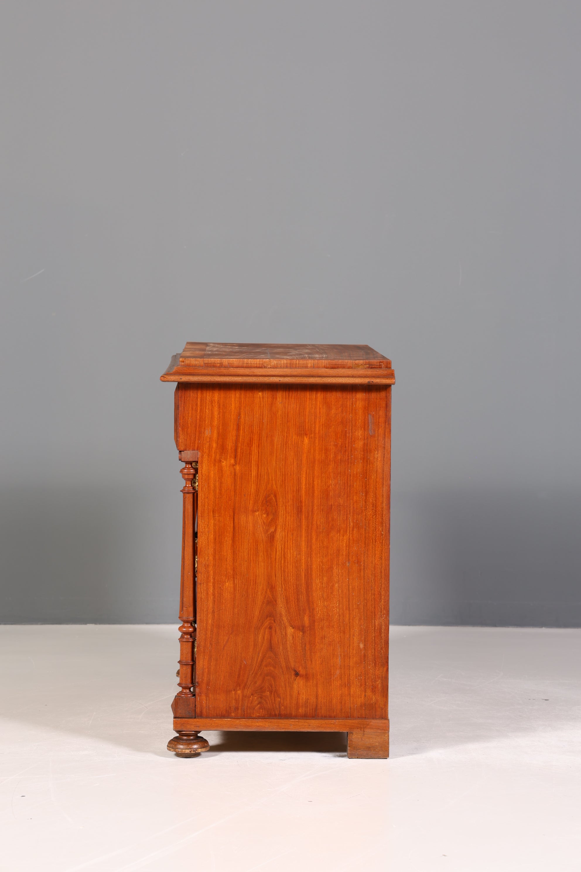 Wunderschöne Gründerzeit Kommode Louis Philippe Nussbaum Schubladen Kommode Sideboard um 1880