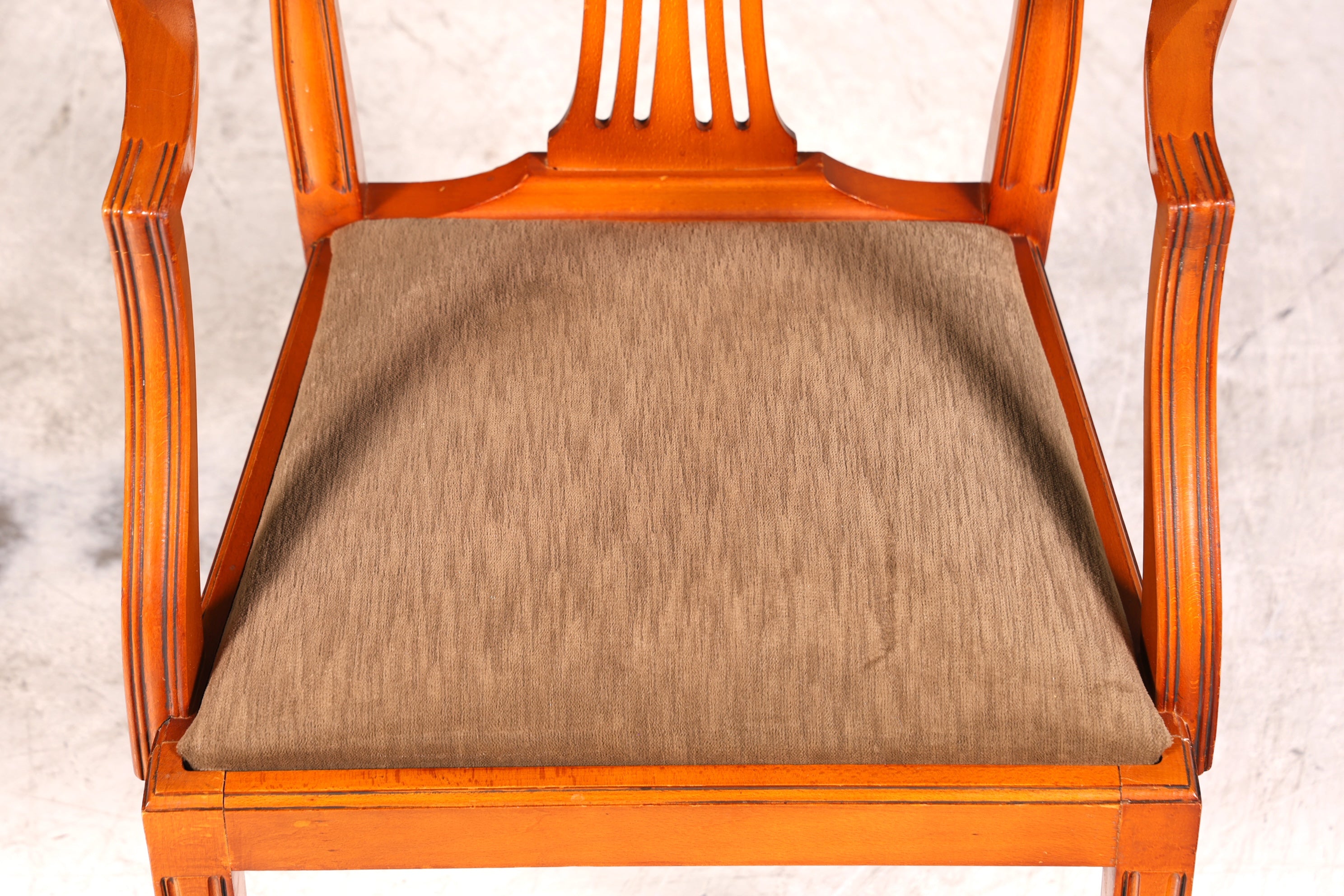 Edler Englischer Stuhl im Hepplewithe Stil Englisch Armlehnstuhl Dining Chair Küchenstuhl Sekretär Stuhl 2 von 2