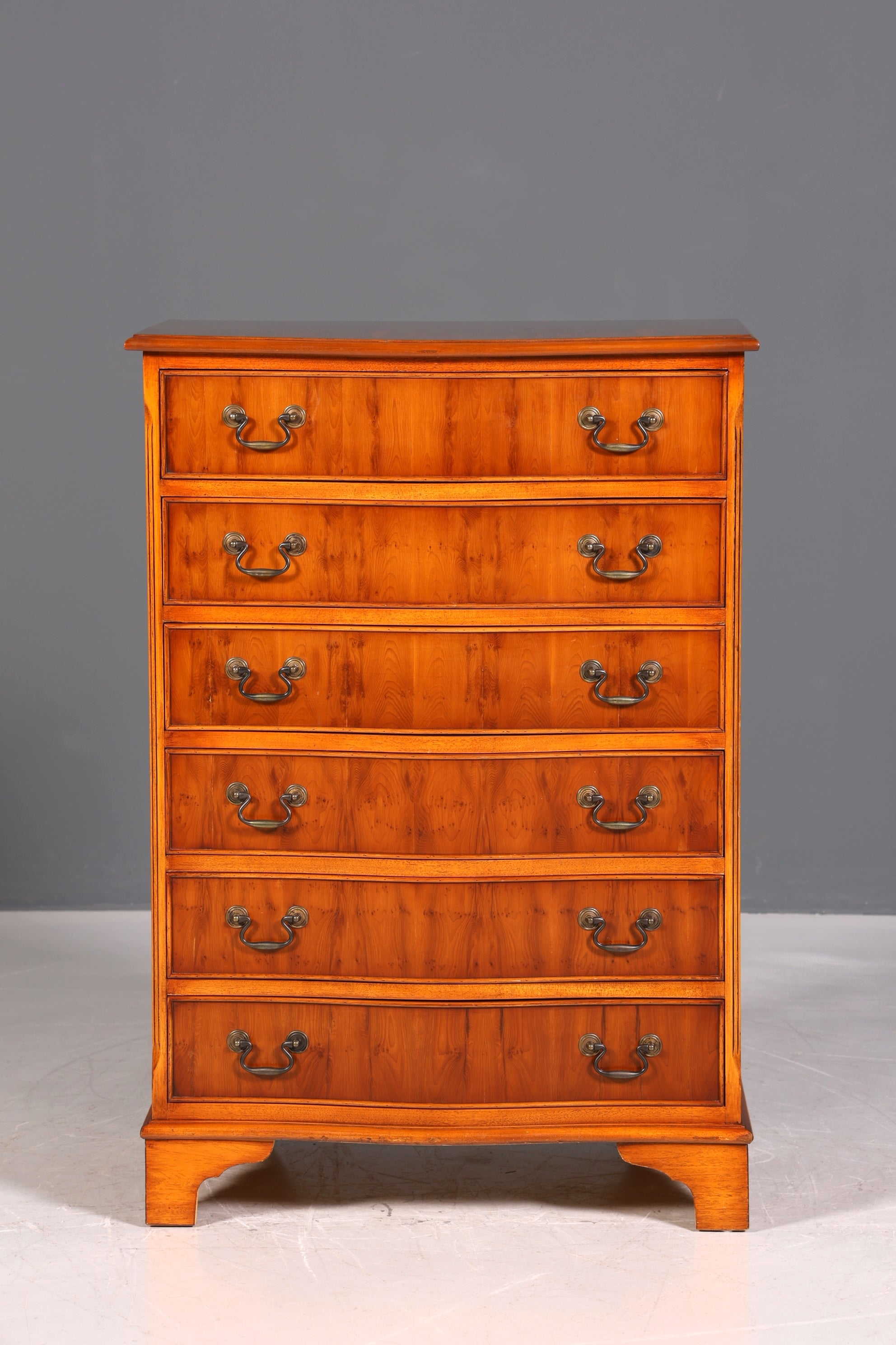 Traumhafte Englische Kommode Vertiko Eibe Antik 60er Jahre Schubladenkommode