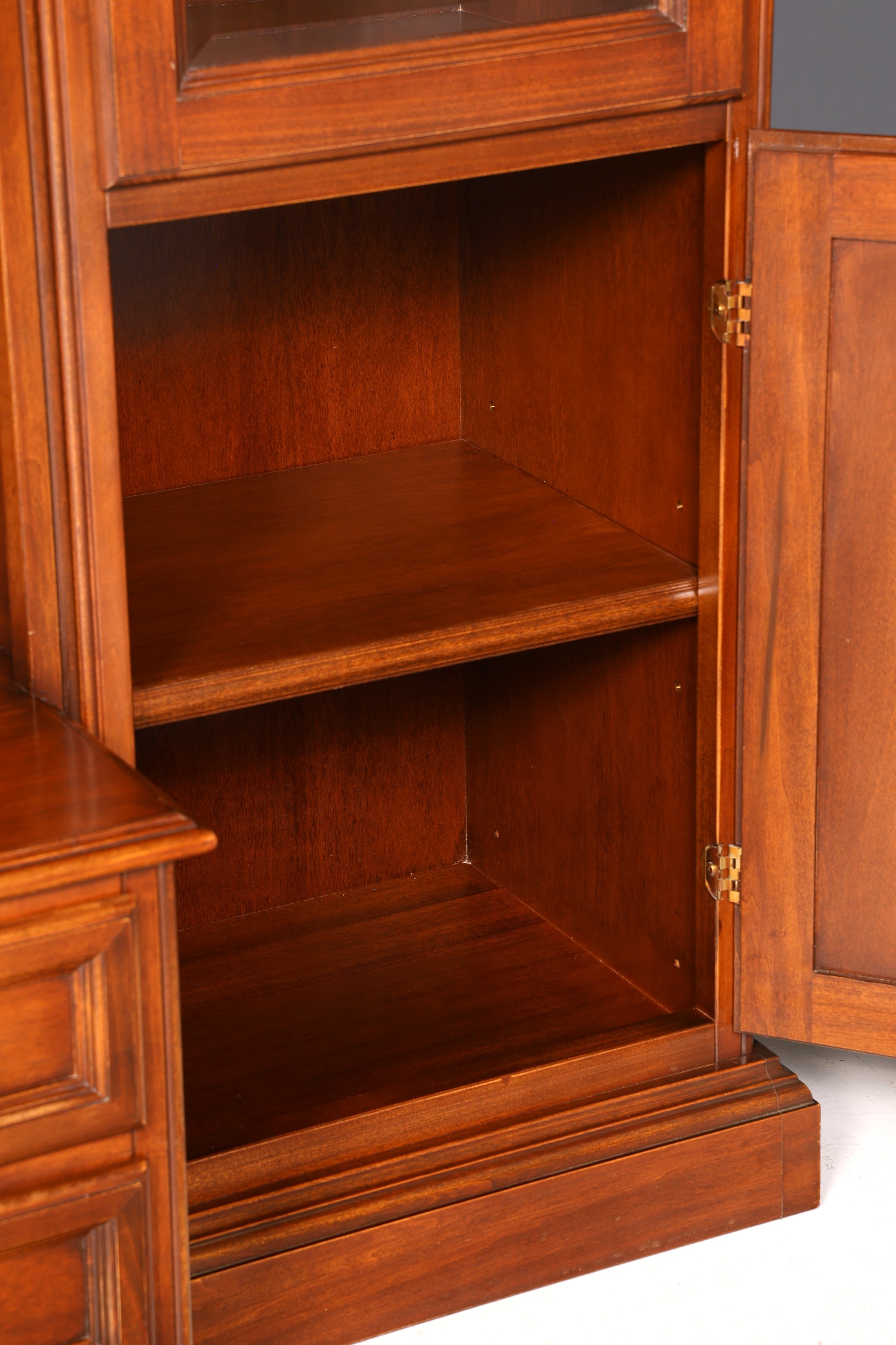 Wunderschöner Original Selva Bücherschrank Bücherregal Vitrine Regal Bibliothek Made in Italy Vintage