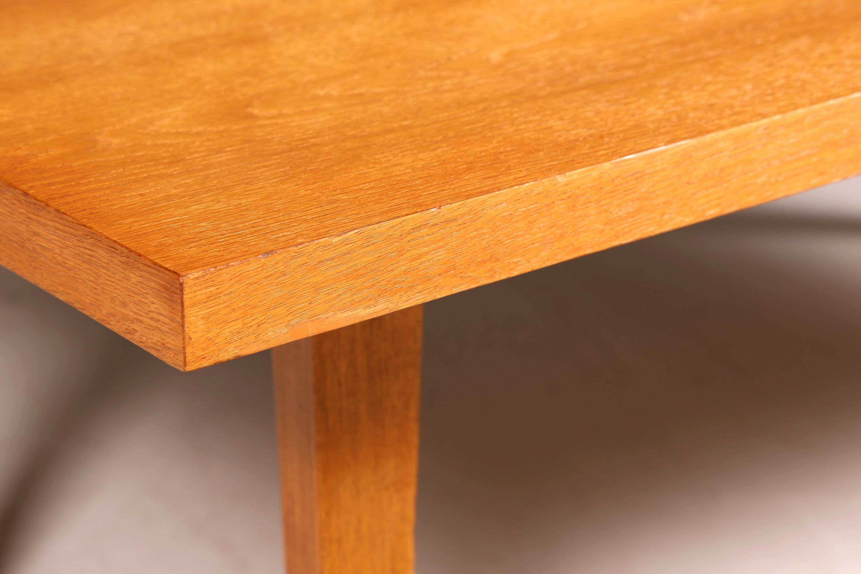 G223 Finish Wunderschöner Mid Century Couchtisch Retro Ablagetisch Vintage Coffee Table 70er Jahre Wohnzimmertisch (Kopie)