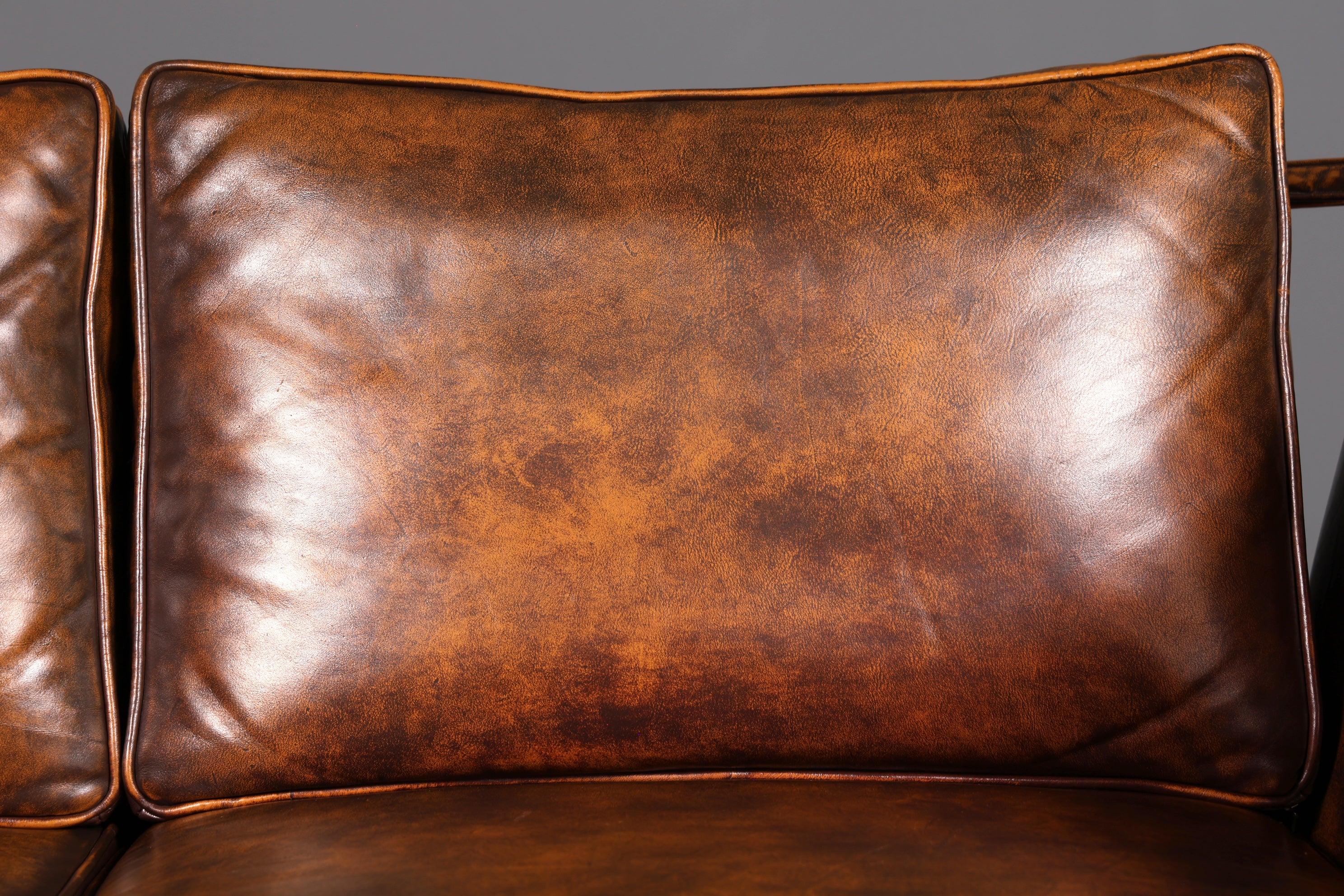 Wunderschönes Englisches Sofa im Knole Stil echt Leder Couch Englisch Polstersofa Antik Stil