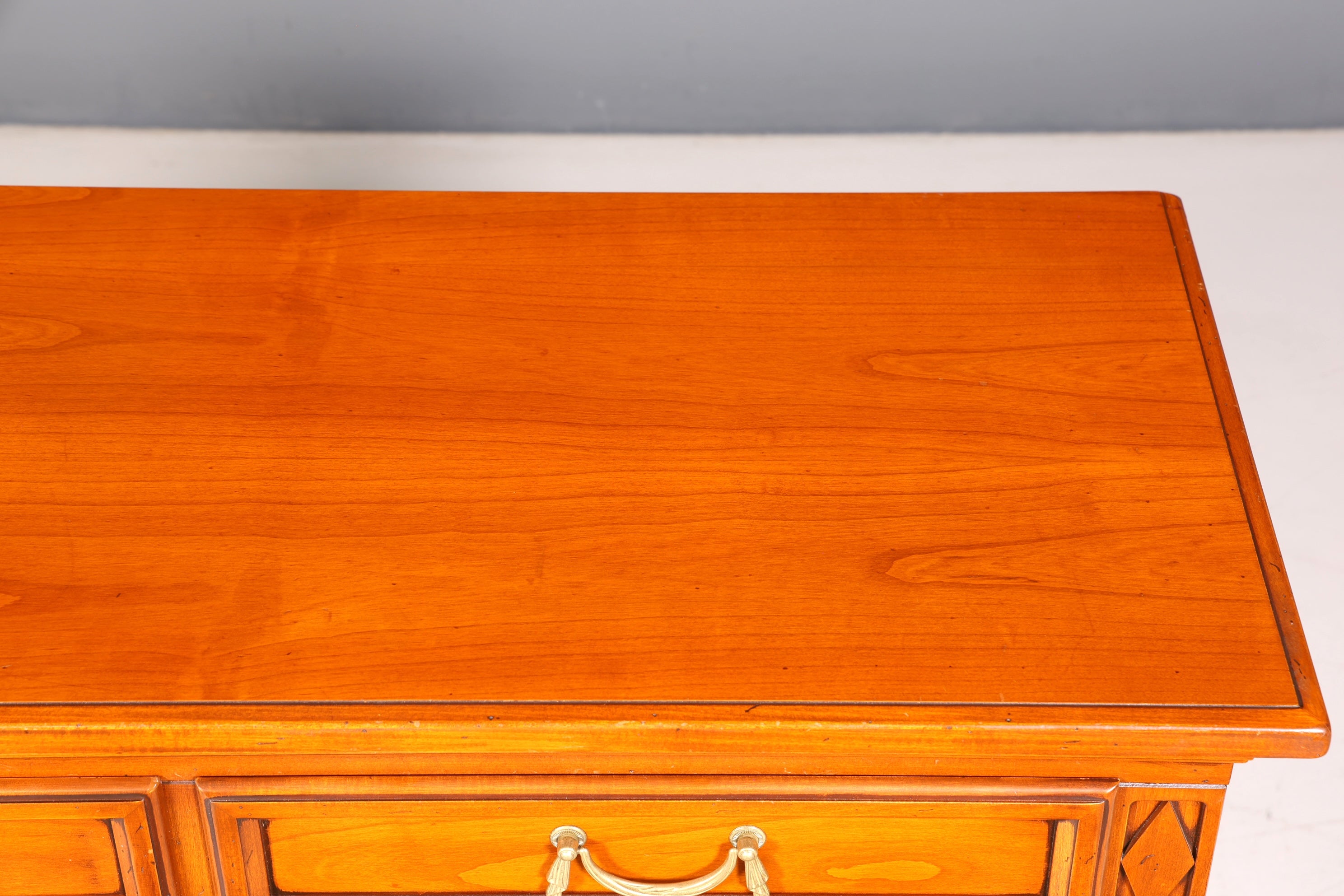 Stilvolles Original Selva Sideboard Antik Stil Villa Borghese Schrank Kommode Buffet Anrichte