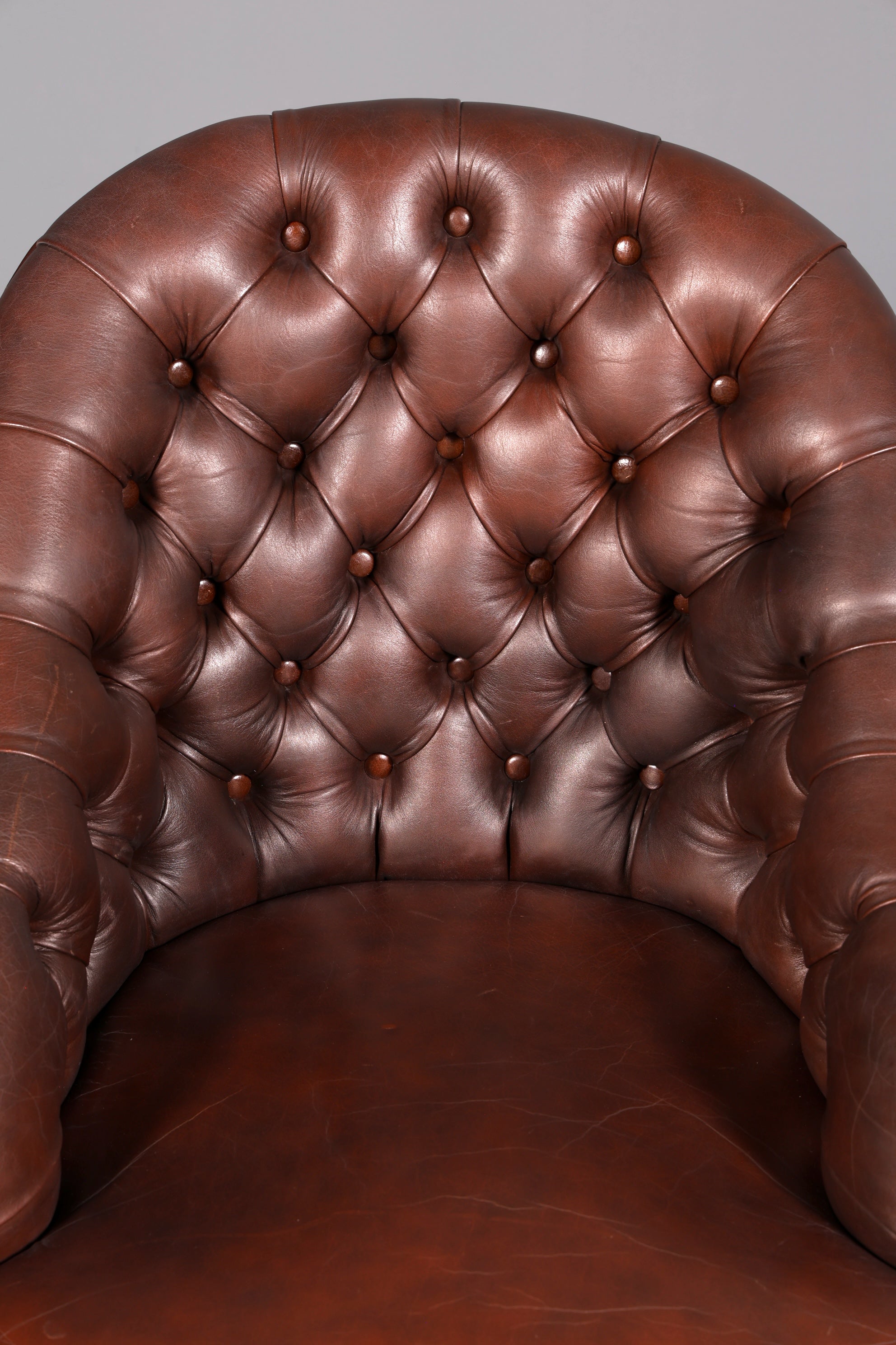 Wunderschöner Chesterfield Ledersessel Braun Echt Leder Englisch Clubsessel Sessel Knopfheftung Sekretär Stuhl Antik Vintage
