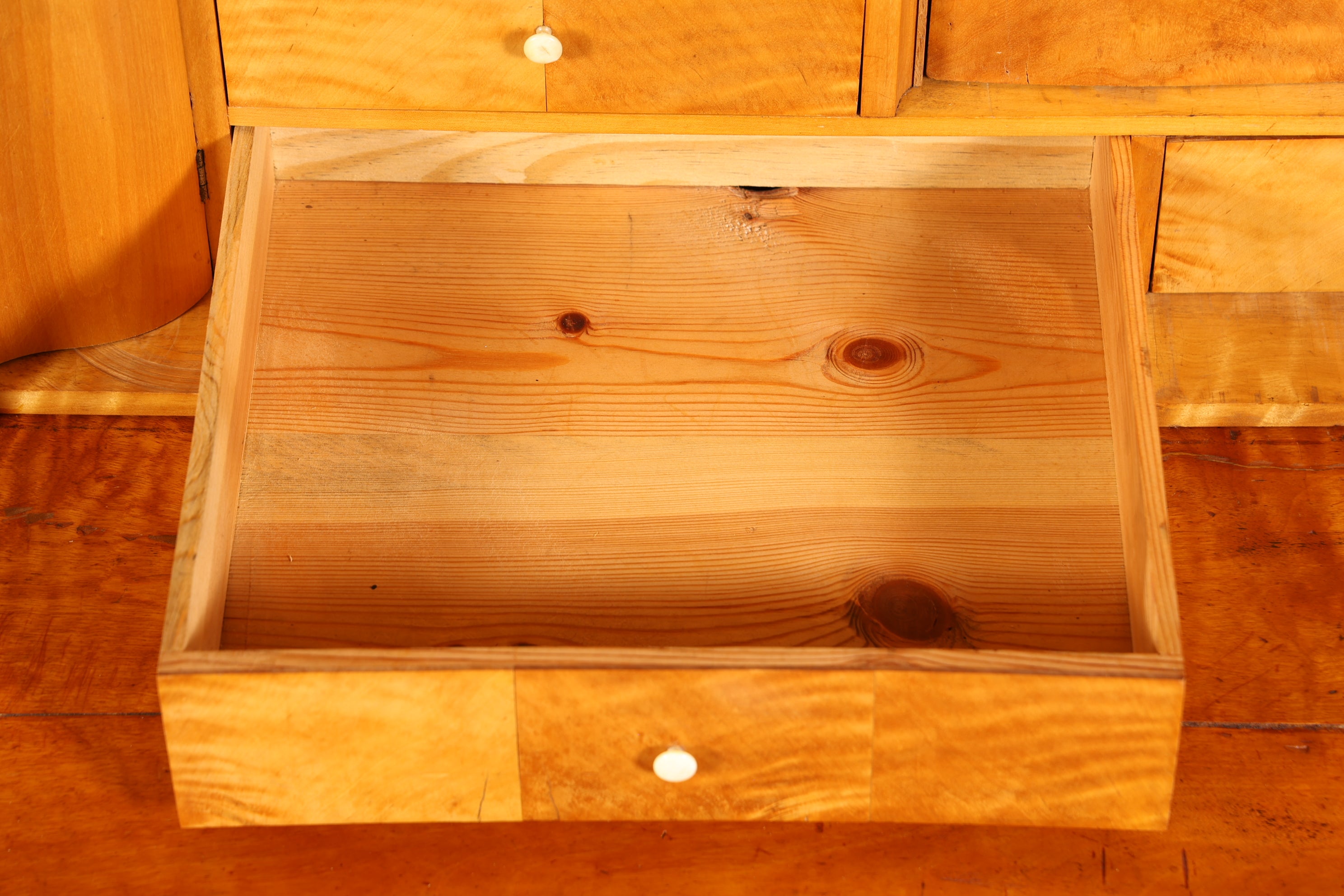 Stilvoller Biedermeier Sekretär Vertiko Louis Philippe Kommode Schubladenkommode