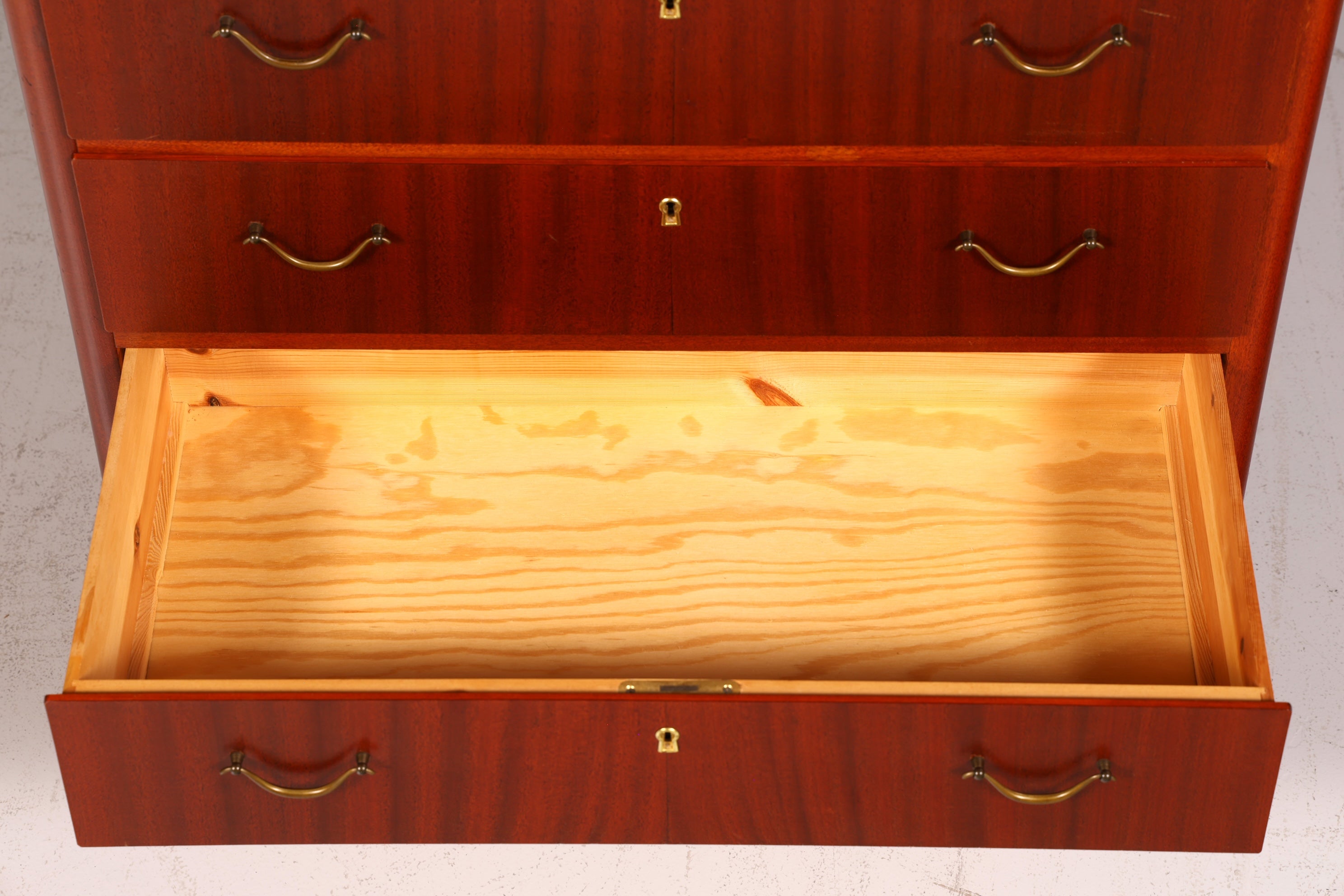 Wunderschöne Mid Century Schubladenkommode Vintage Flurkommode 60s Sideboard Designklassiker Holz