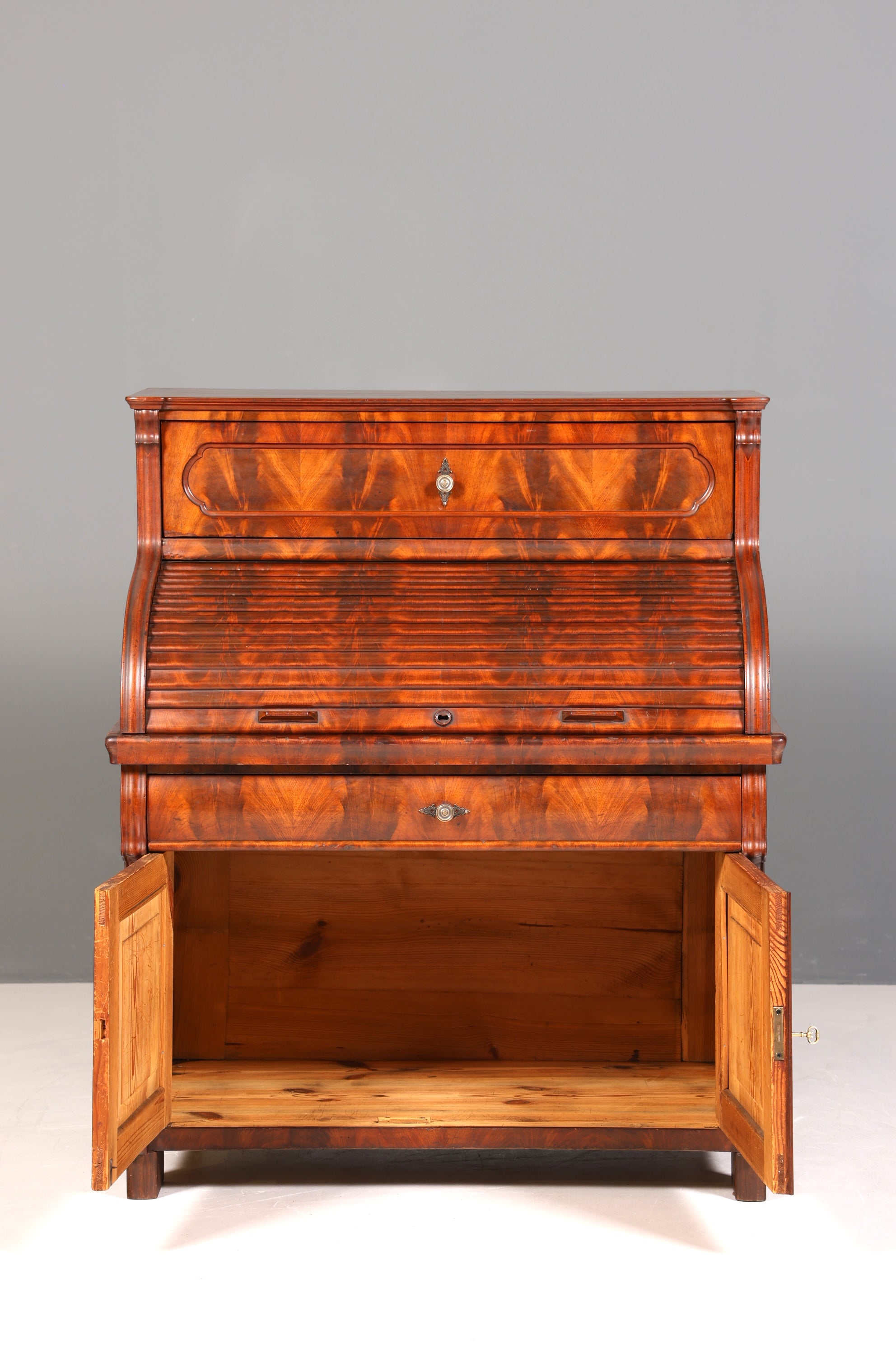 Beeindruckender Louis Philippe Sekretär Antik Rollladen Sekretär Nussbaum Schreibtisch Aufsatzsekretär