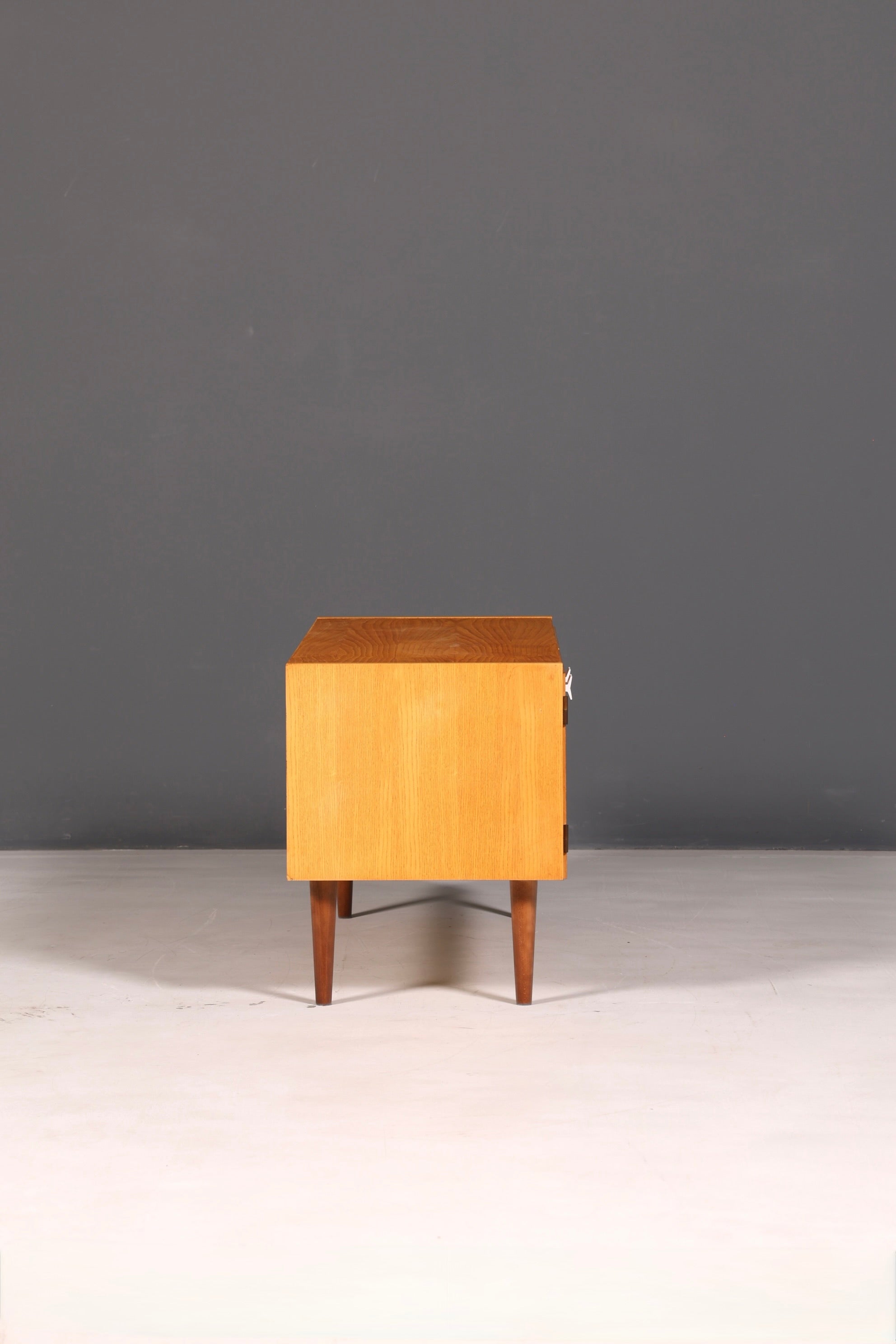 Wunderschöne Original Hellerau Mid Century Kommode Modell 427 Sideboard TV Schrank Vintage echt Holz