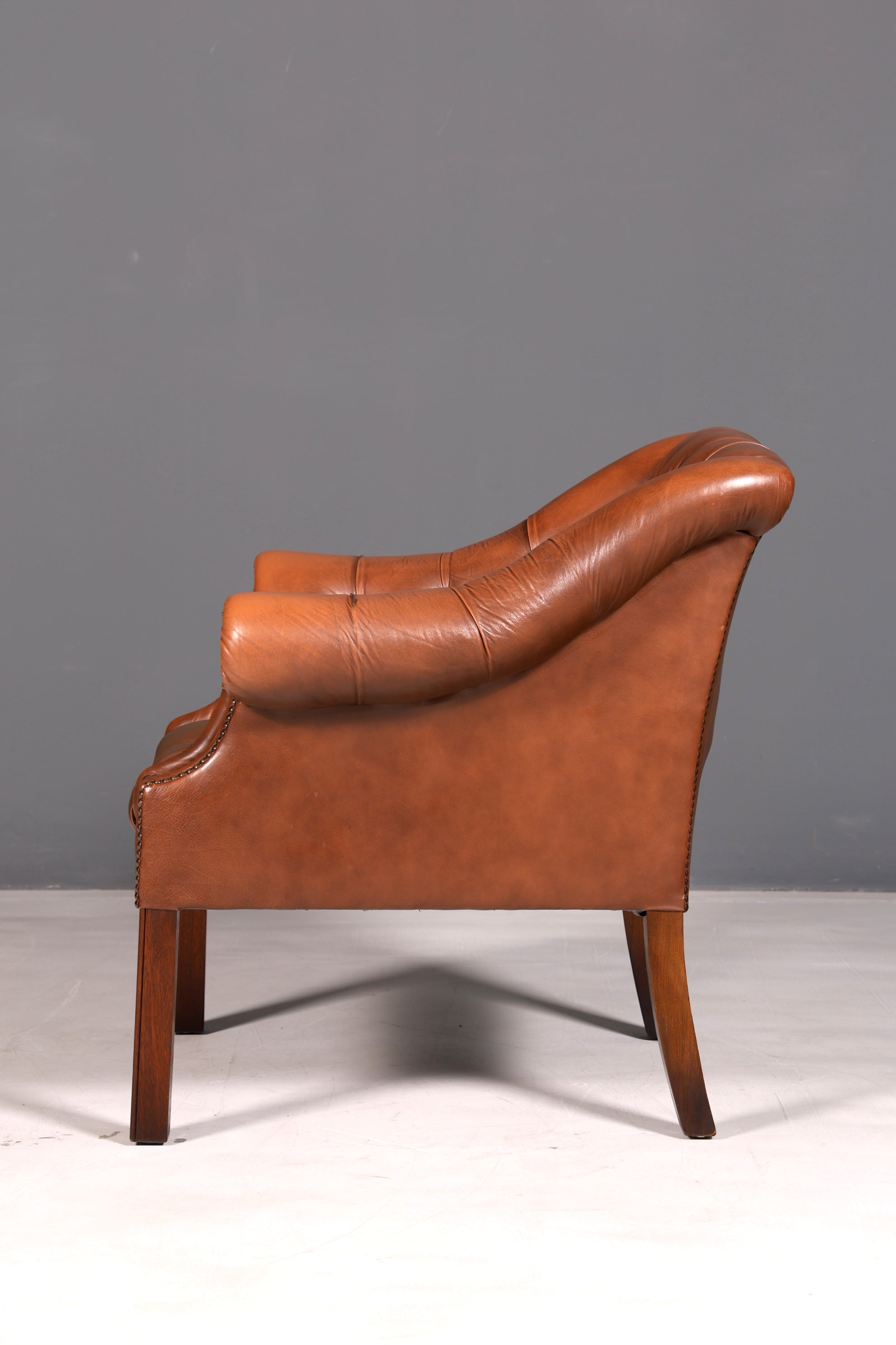 Edler Chesterfield Sessel Clubsessel Echtleder Braun Englischer Armlehnsessel Ledersessel