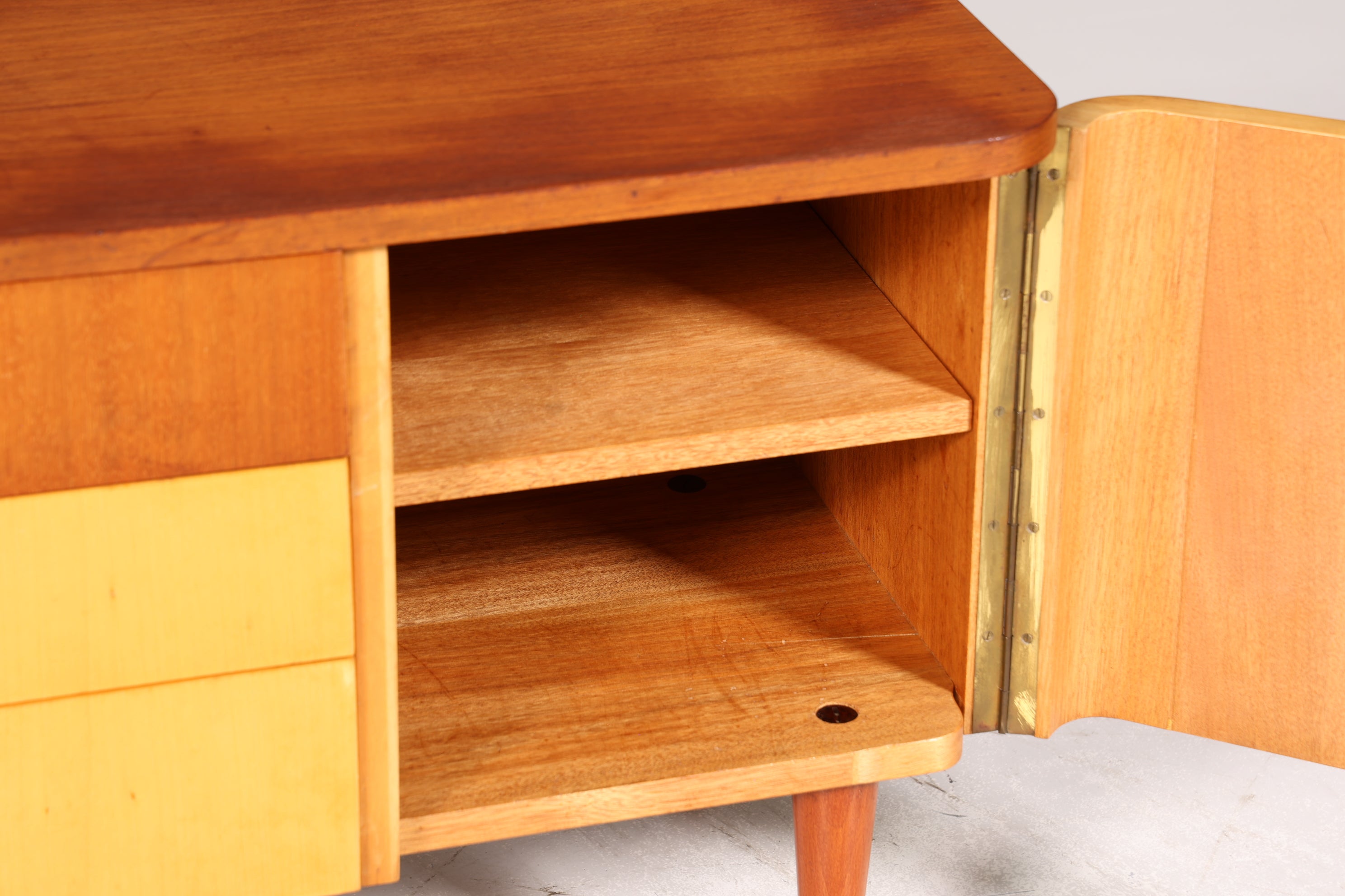 Wunderschönes Mid Century Sideboard Vintage TV Kommode 60s Schrank