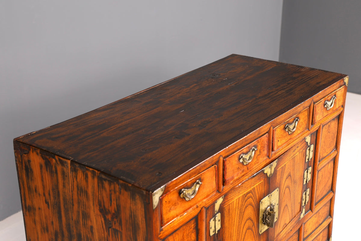 Beautiful Asian cabinet, antique chest of drawers, solid wood, genuine brass, vertiko