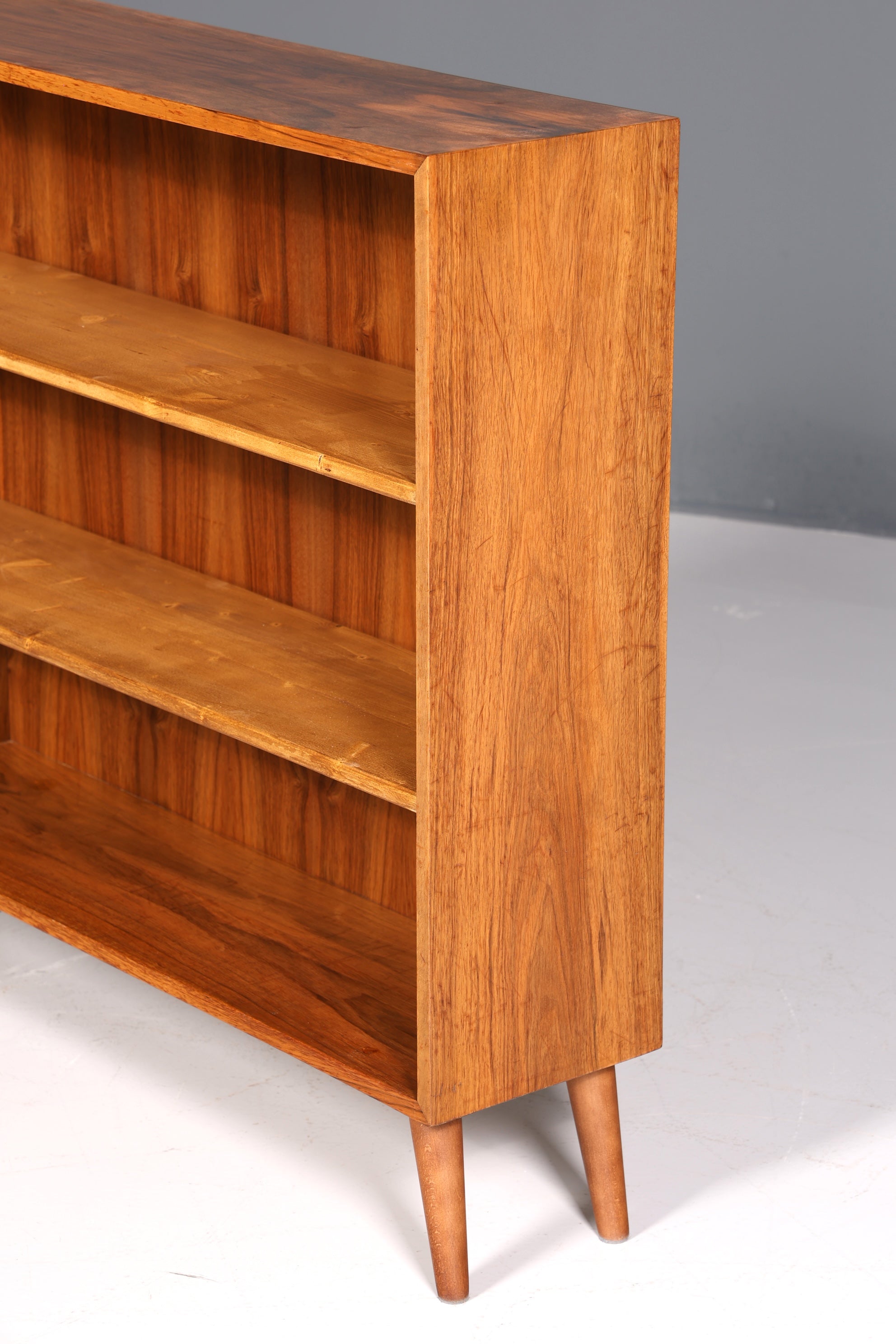 F761 Finish WILL BE REPHACED AFTER REPAIR Beautiful Mid Century Shelf Vintage Bookcase 60s Wooden Shelf