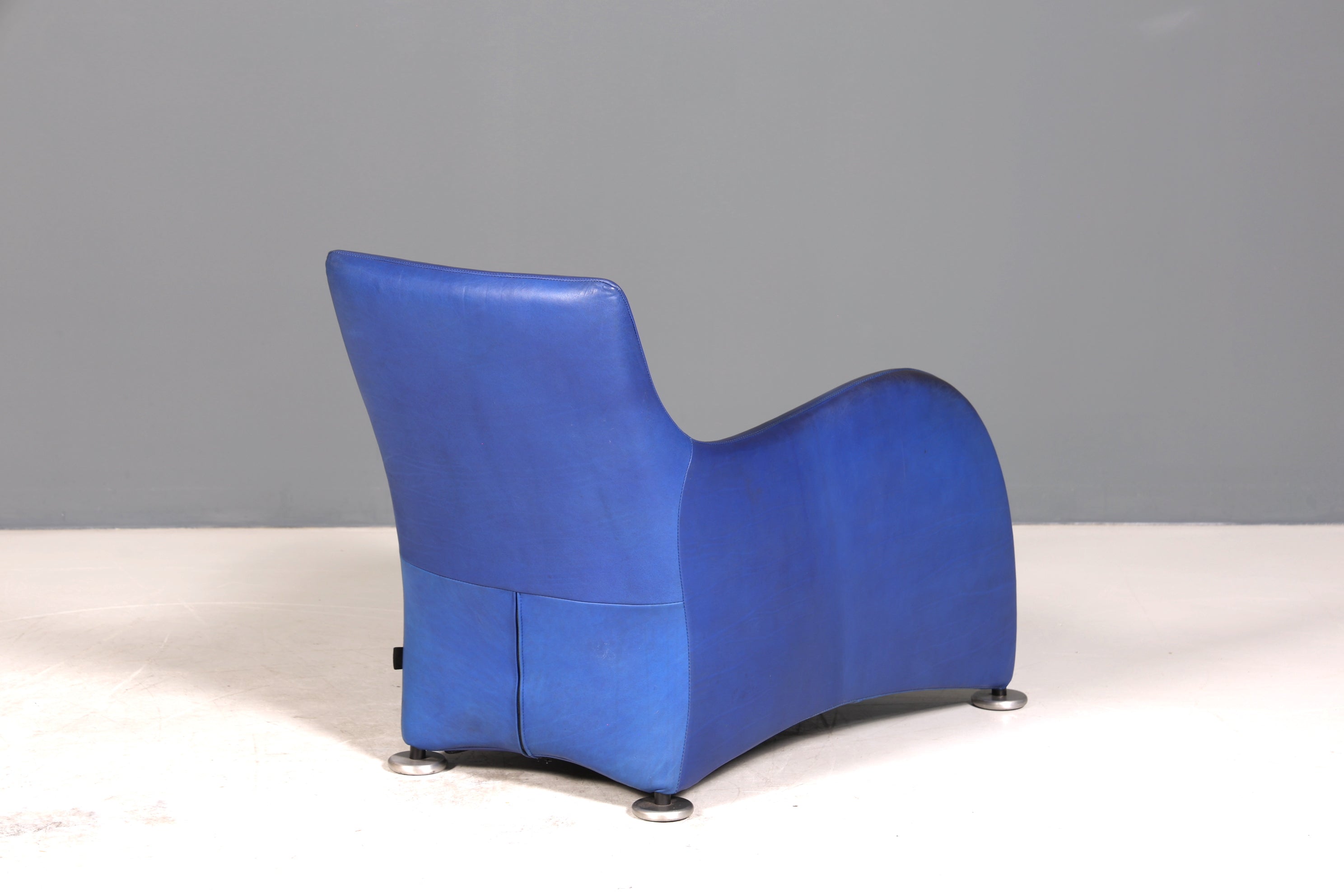 Edler Loge Sessel mit Hocker Designer Lounge Sessel Designed by Gerard Van den Berg für Montis echt Leder Sessel Relax Armlehnsessel 90s