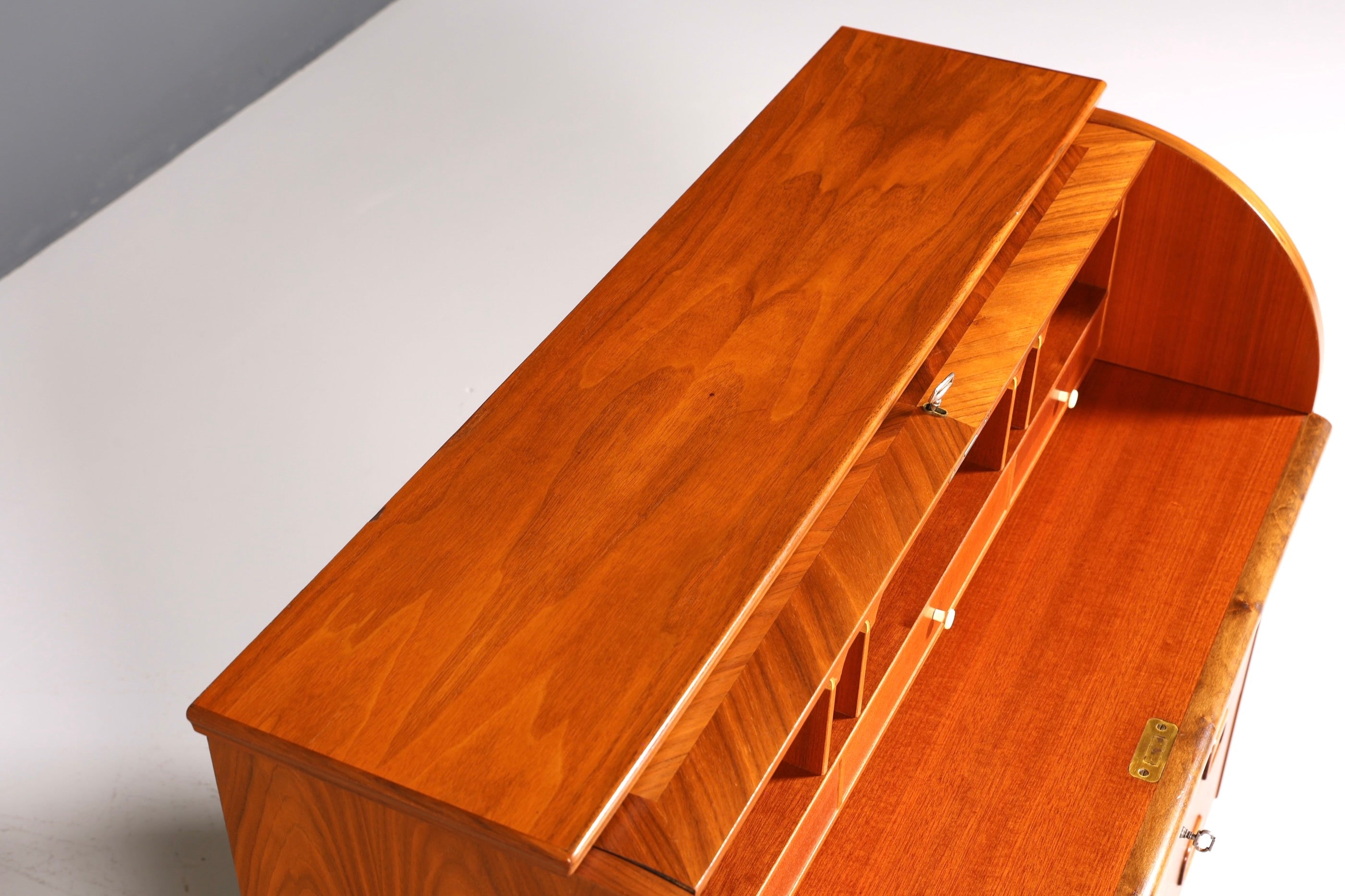 Wunderschöner Mid Century Rollladen Sekretär Danish Design echt Holz Schreibkommode 60er Jahre