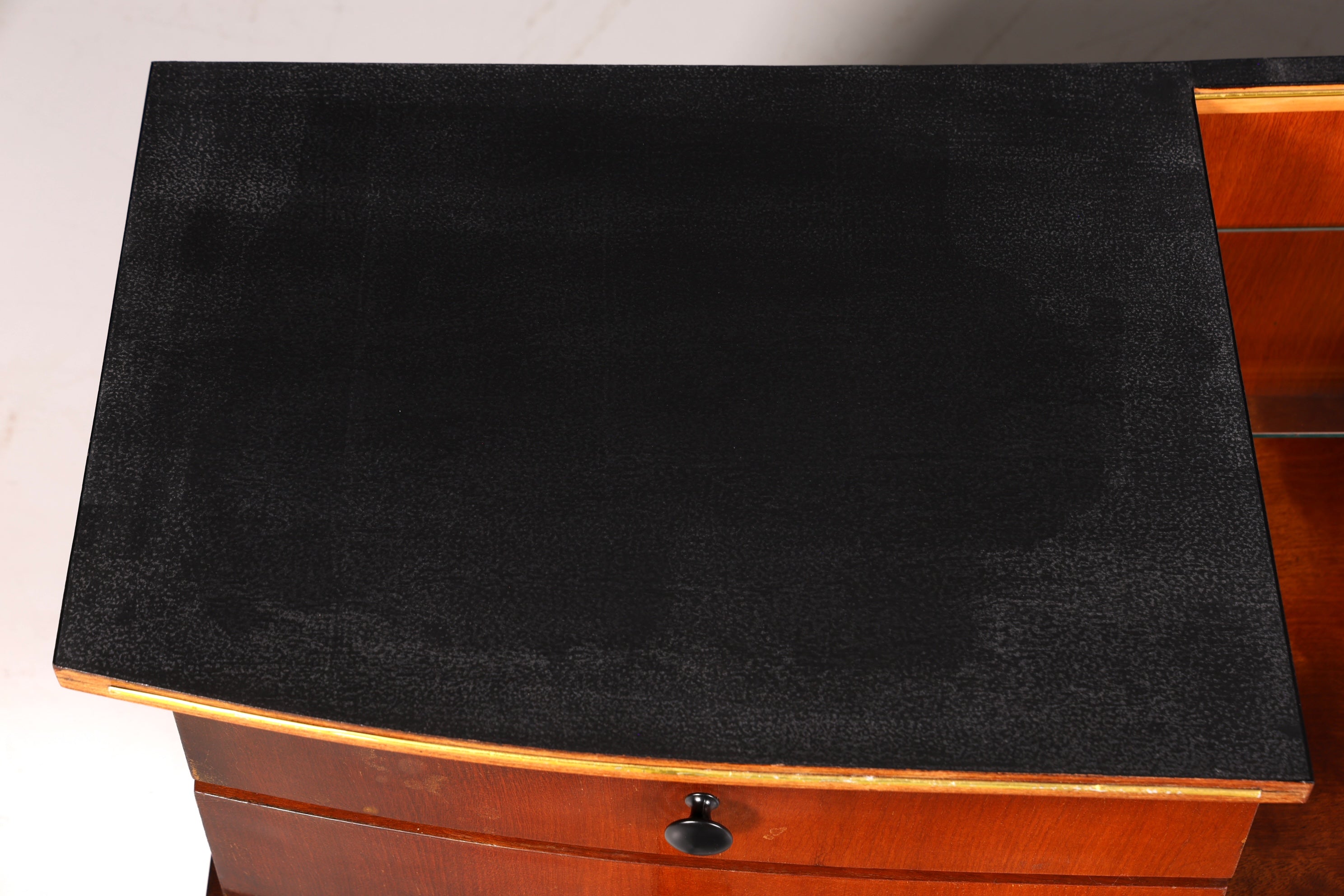 Wunderschönes Mid Century Sideboard Vintage TV Kommode Sideboard 60s Schrank Flurkommode