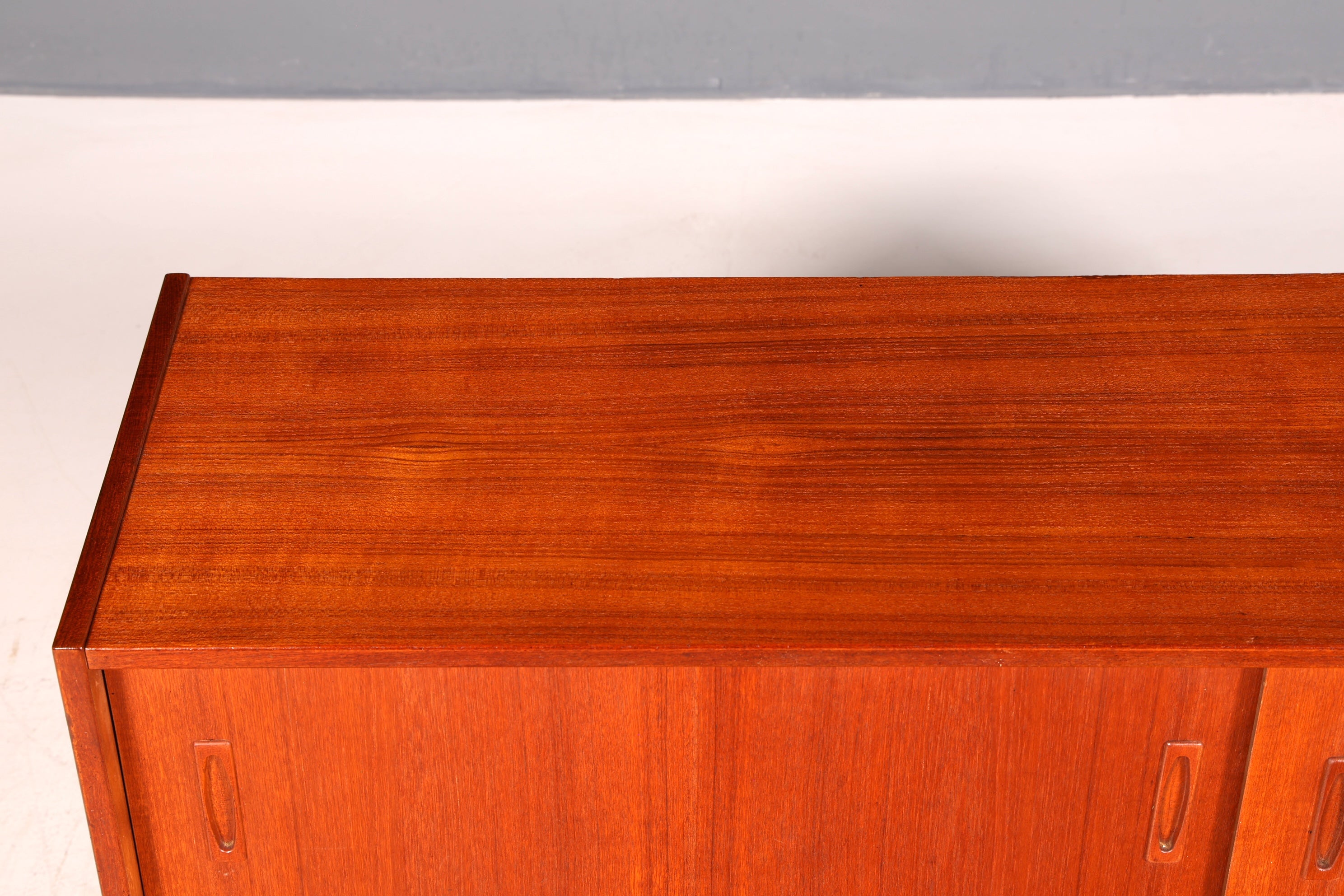 G420 Finish Wunderschönes Mid Century Sideboard Vintage TV Kommode 60s Schrank (Kopie)
