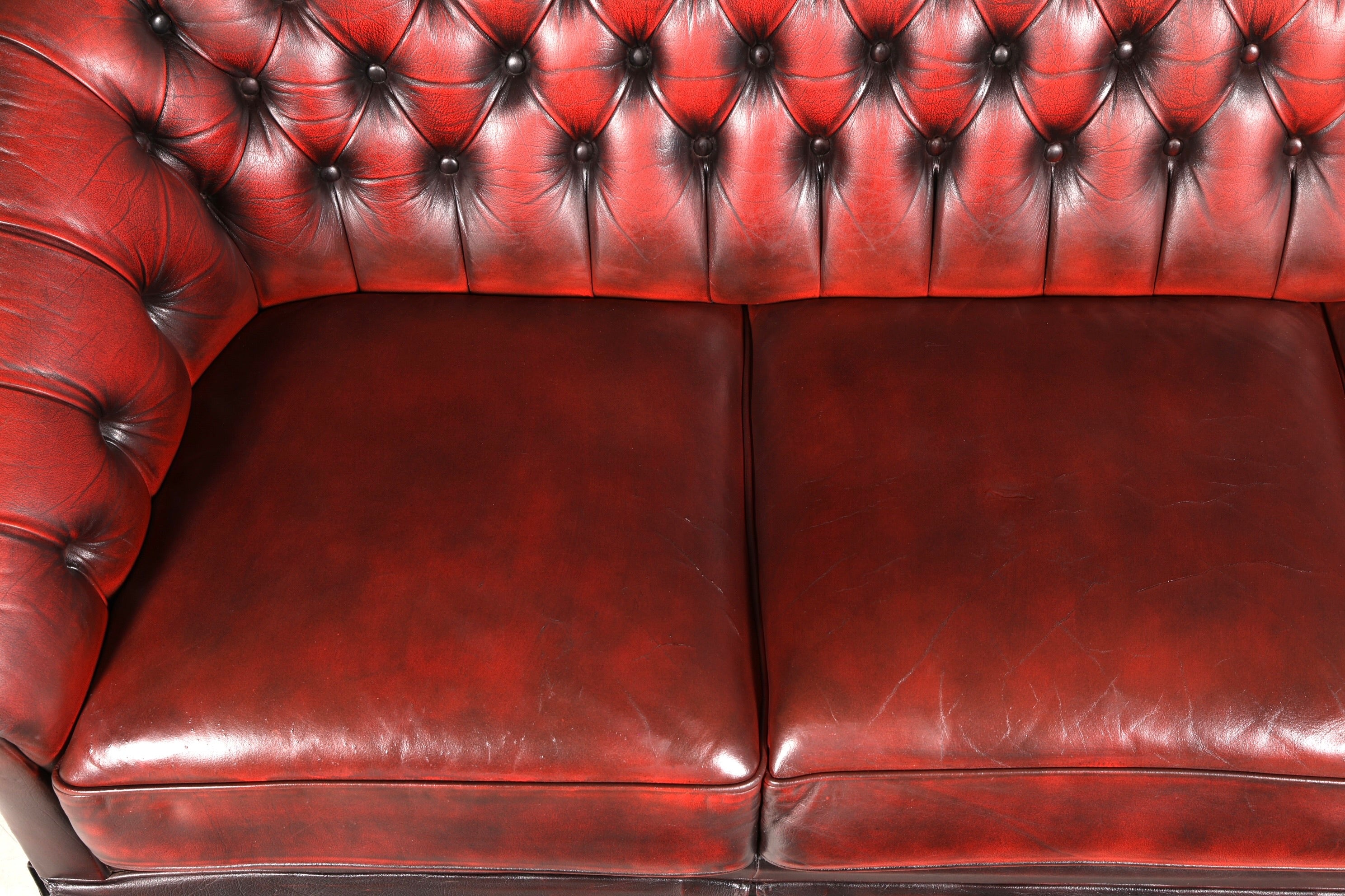 G421 Finish Wunderschönes Original Chesterfield Sofa 3- Sitzer echt Leder Oxblood Couch Englisch (Kopie)