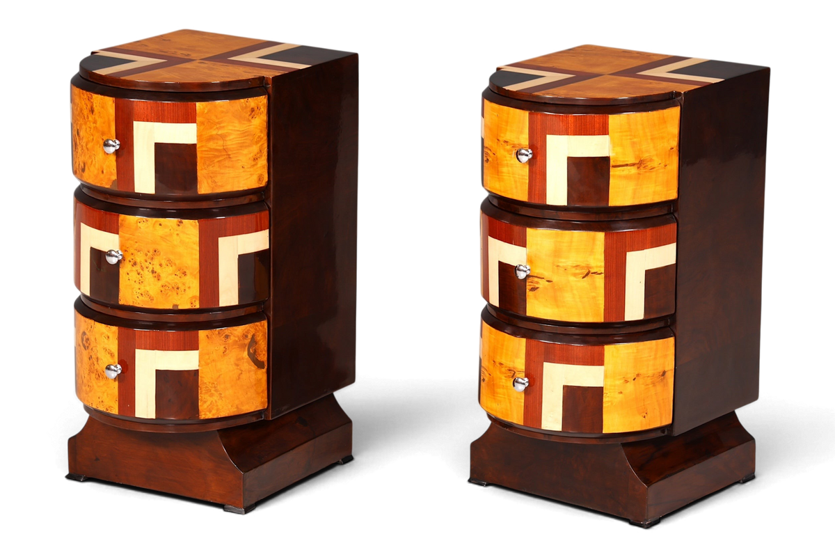 Zwei Wunderschöne Art Deco Stil Kommoden - Einzigartige Möbelstücke für jeden Raum