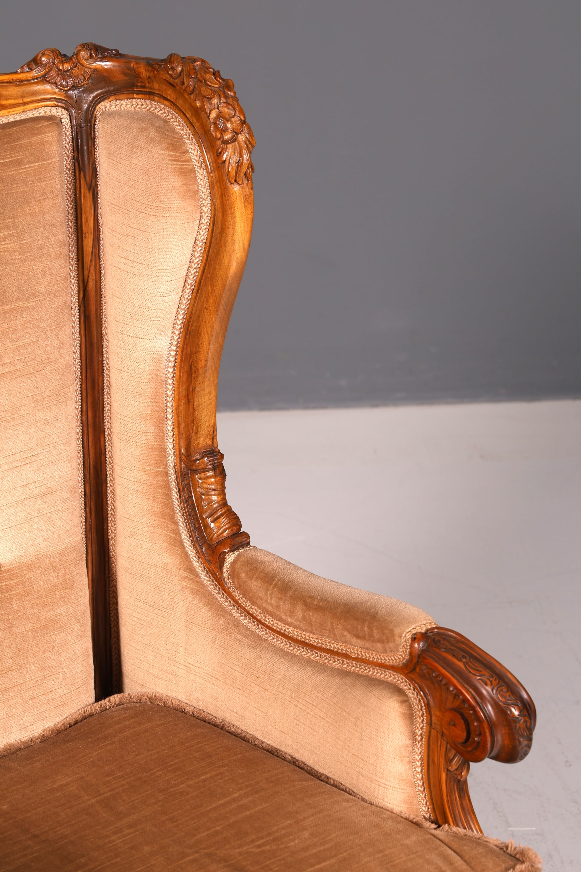 Beeindruckender Chippendale Armlehnsessel Barock Stil Samt Sessel Lesesessel Antik Vintage Polstersessel