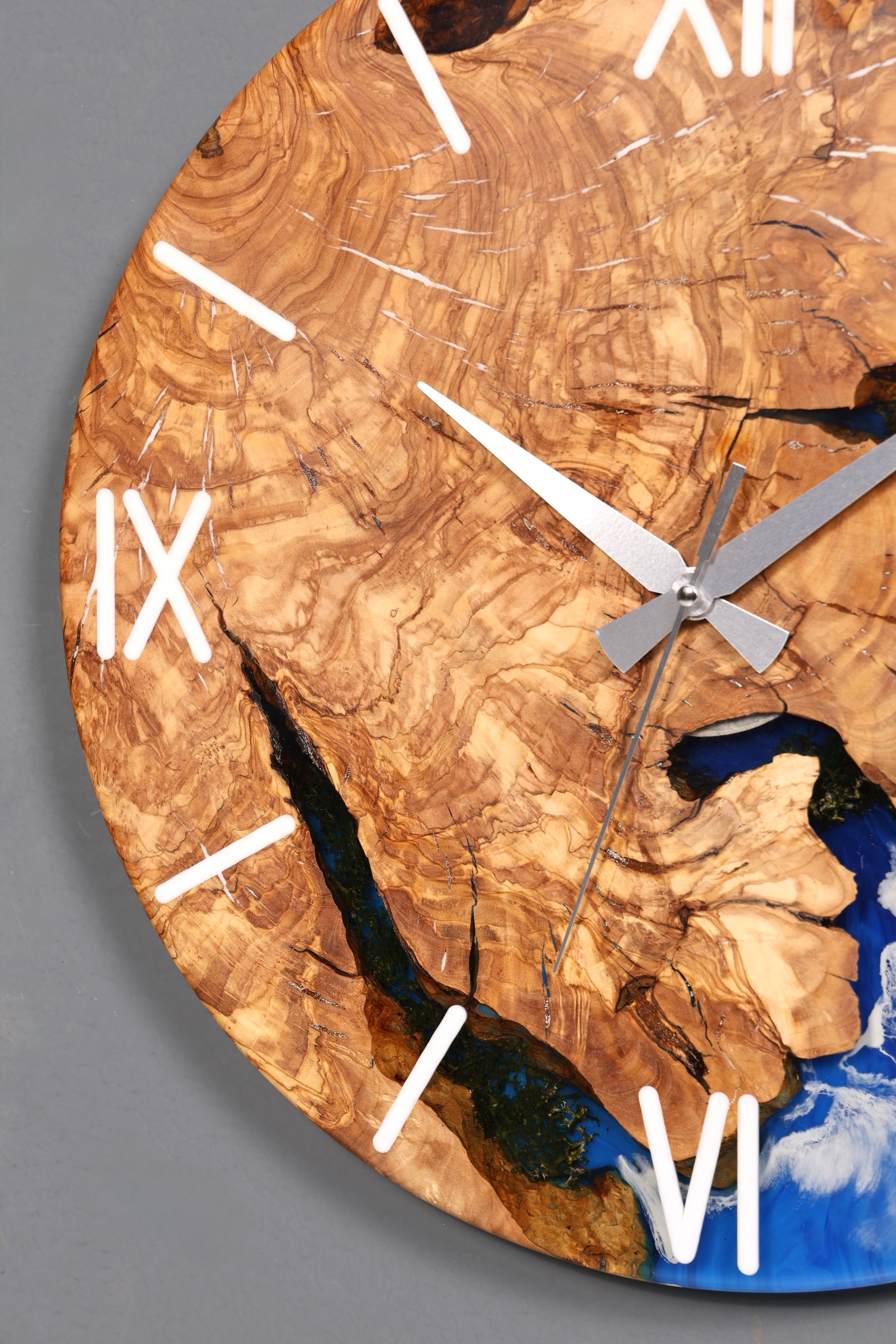 Wunderschöne Handgefertigte Epoxidharz Wanduhr Olivenbaum Uhr Waves Epoxy Analog Uhr