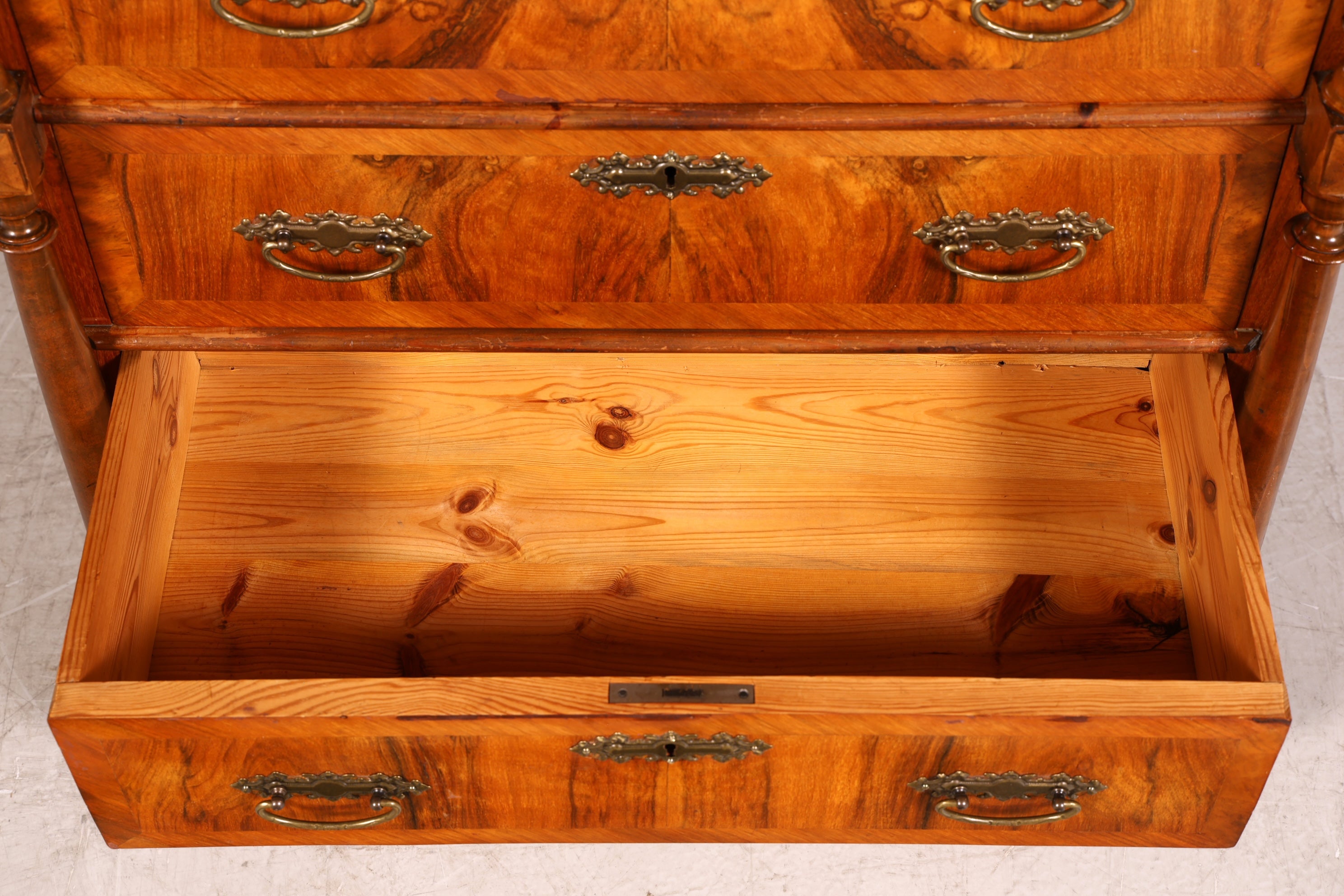 G467 Finish cm Wunderschöne Gründerzeit Kommode Jugendstil Vertiko Schubladenkommode Antik Wäschekommode (Kopie) (Kopie)