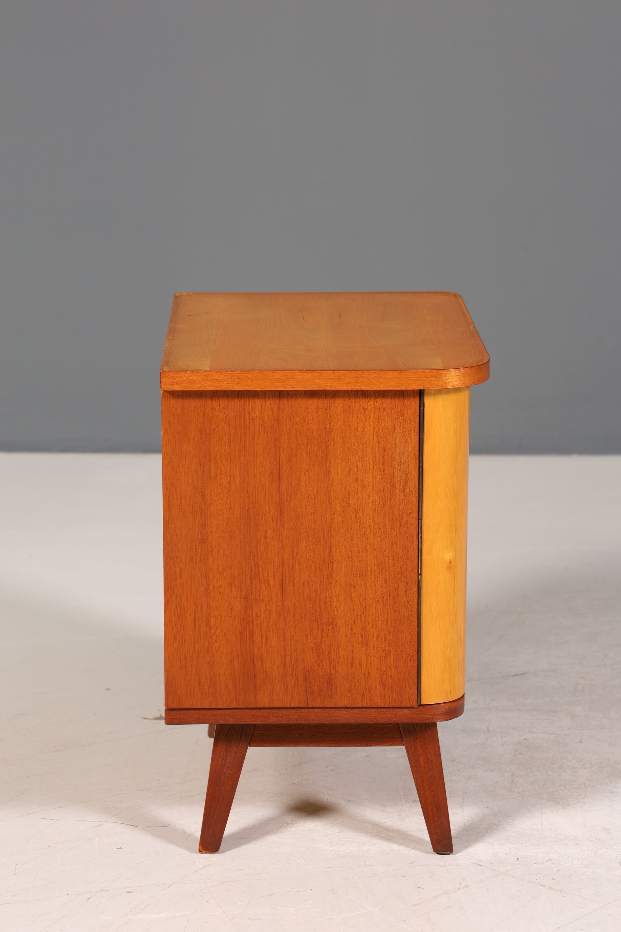 Wunderschöner Mid Century Nachttisch Kommode Vintage 60s Schrank Nachtschrank 1 von 2