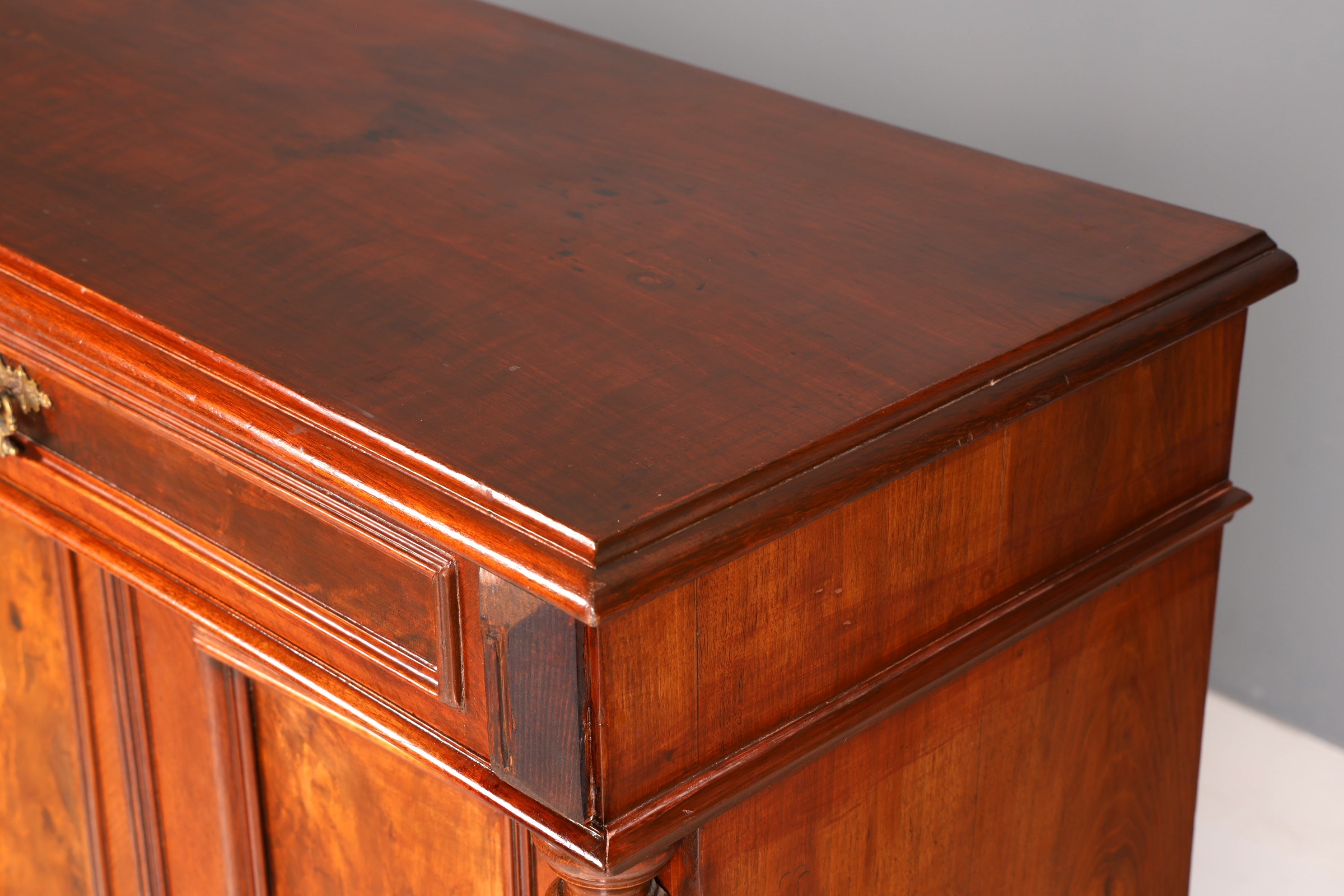 Traumhaftes Gründerzeit Vertiko Jugendstil Schrank Antik Highboard Kommode