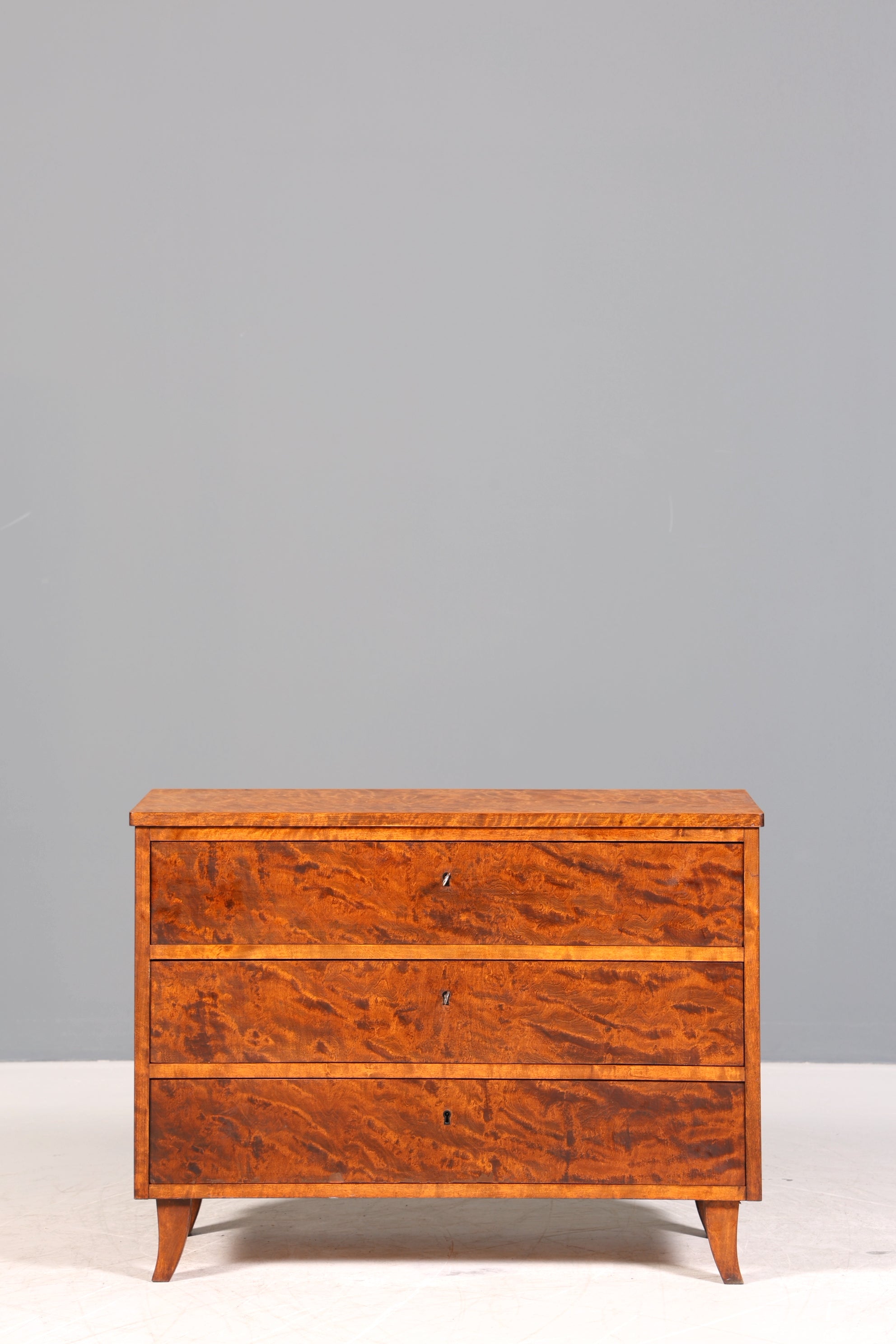 Stilvolle antike Kommode im Biedermeier Stil Schrank Schubladenkommode Wäschekommode