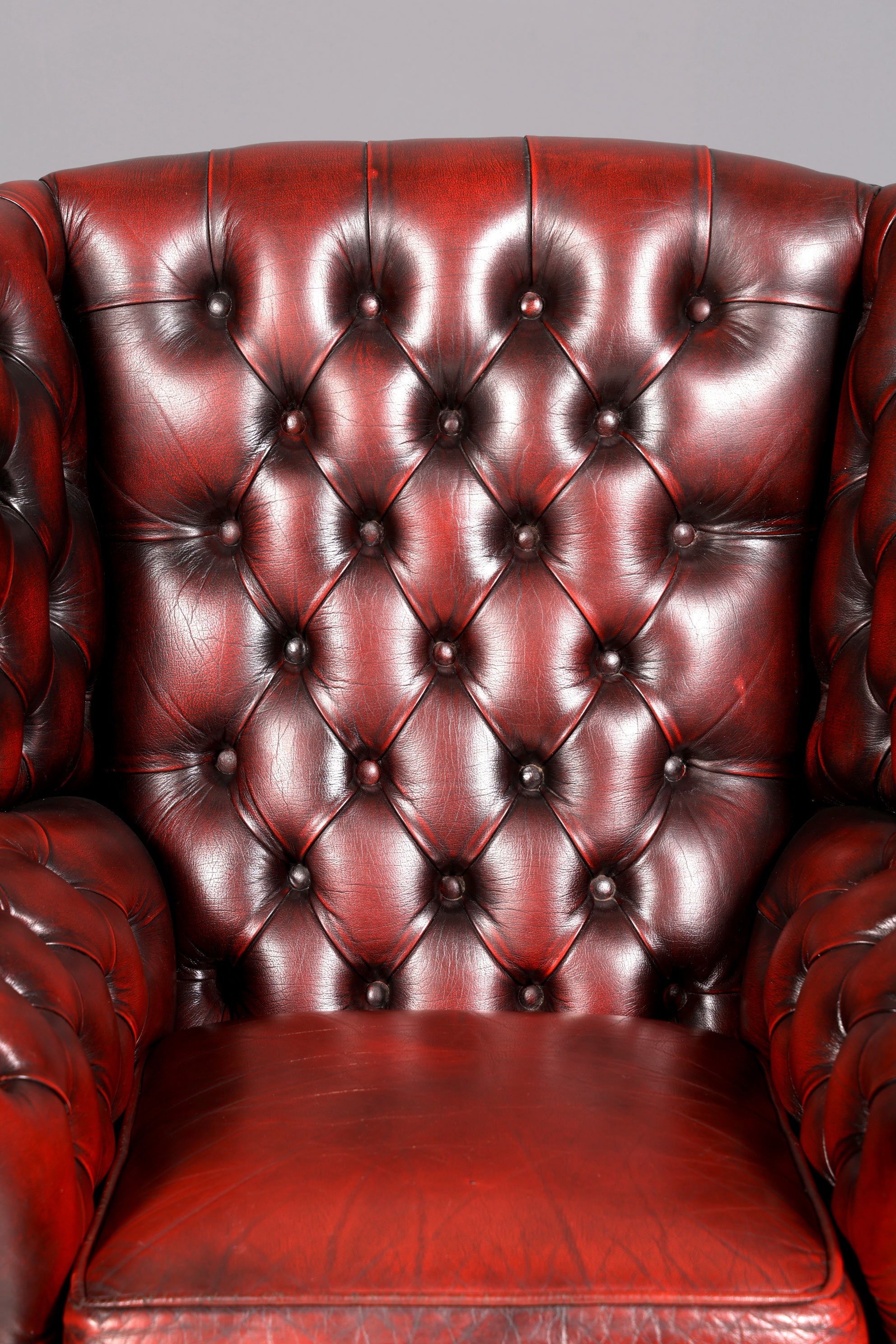G582 Finish Original Chesterfield Ohrenbacken Sessel Englisch Leder Herrensessel UK Armlehnsessel (Kopie)