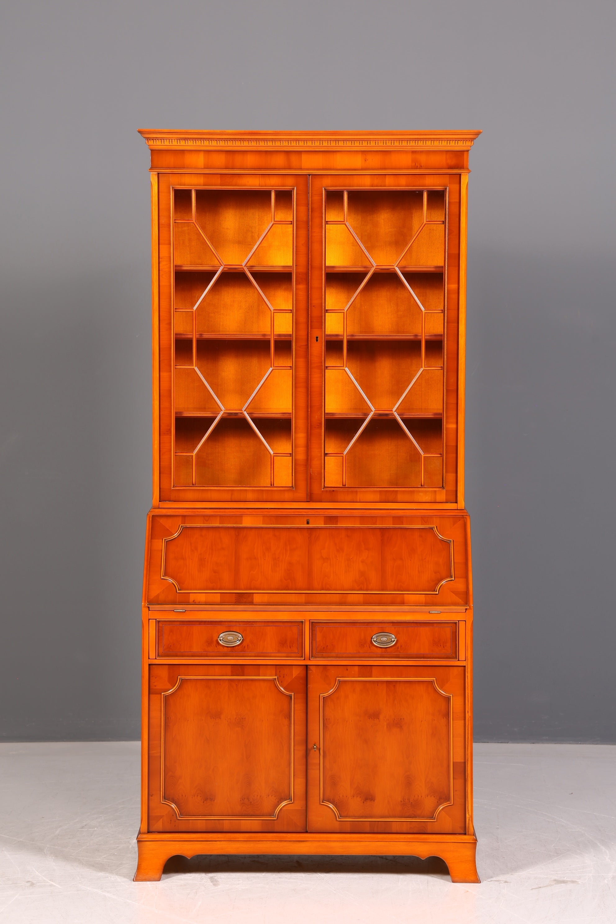Stilvoller Original Heldense Englischer Aufsatzsekretär Eibe 60s Vitrine Schrank Büro Schreibmöbel UK