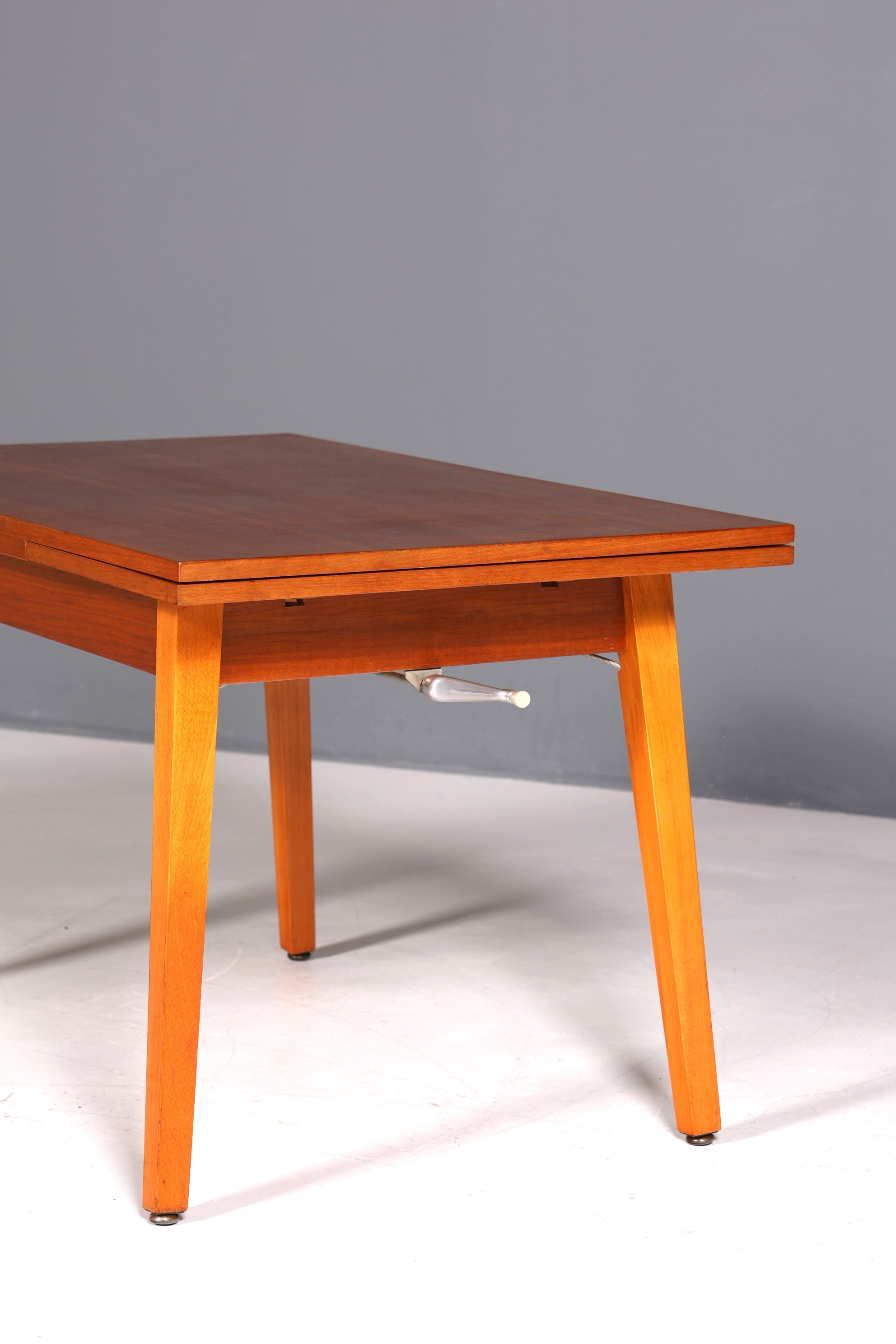 Traumhafter Mid Century Küchentisch Vintage Tisch ausziehbar und höhenverstellbar Esszimmer Tisch