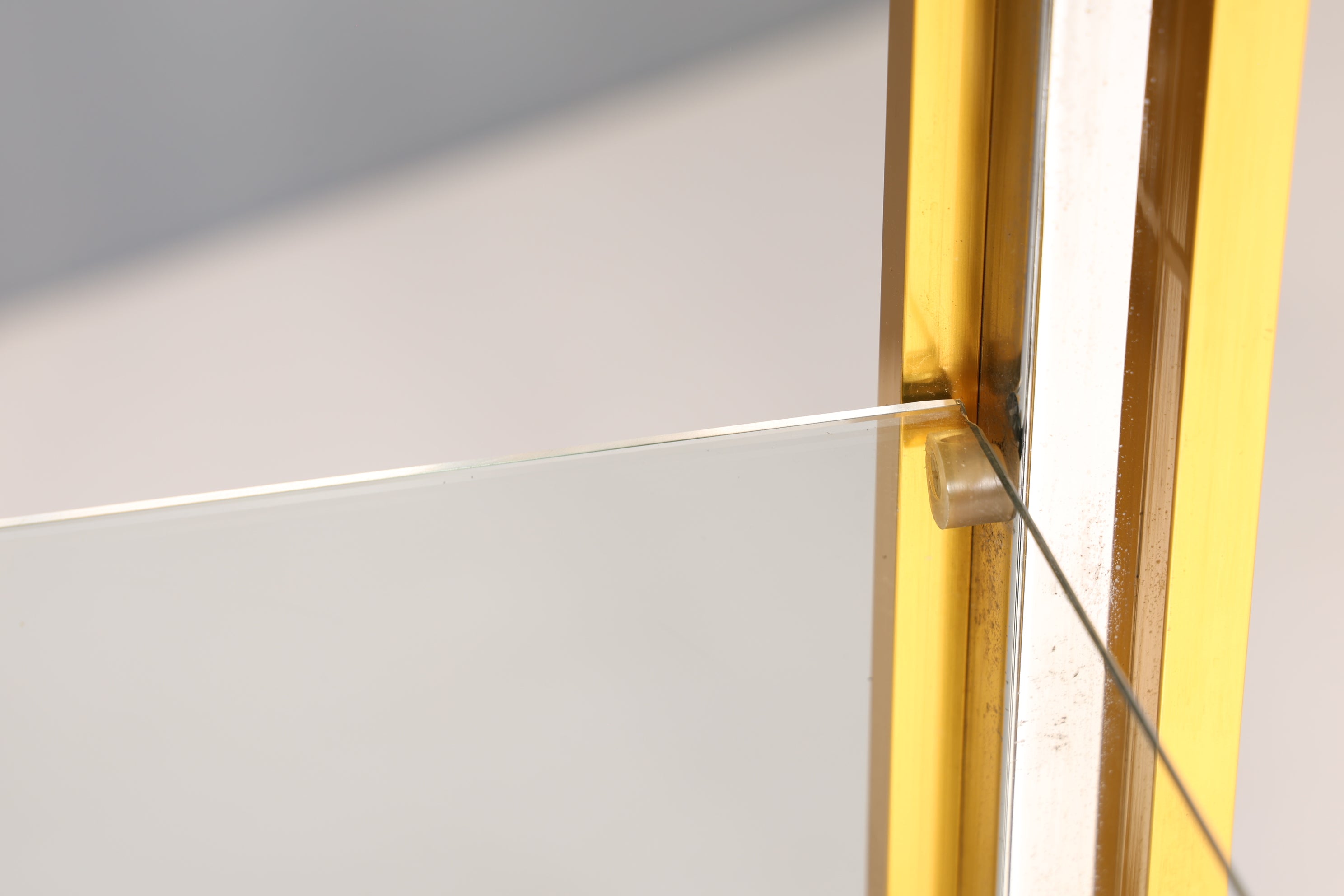 Wunderschönes Bücherregal Design by Renato Zevi Chrome Regal Mid Century Buchablage 1 von 2