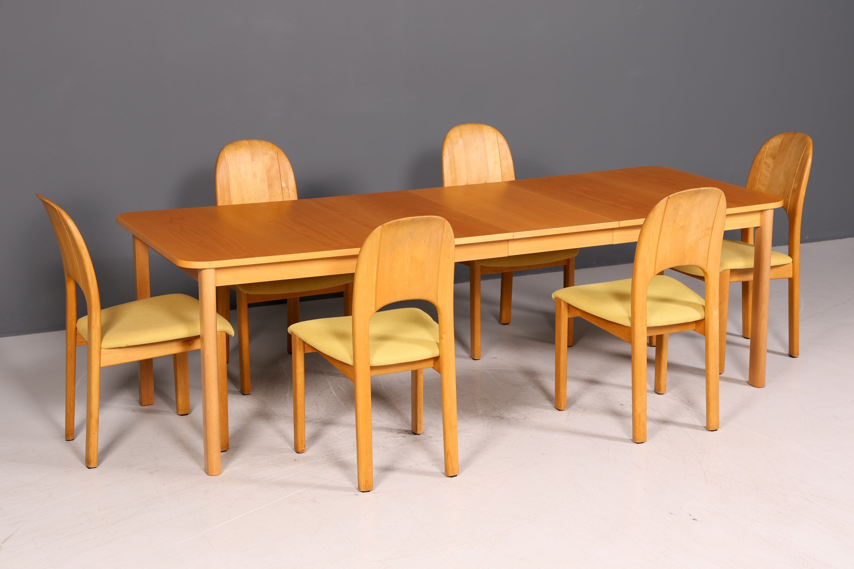 Schlichter Mid Century Esstisch ausziehbarer Vintage Tisch Retro Küchentisch