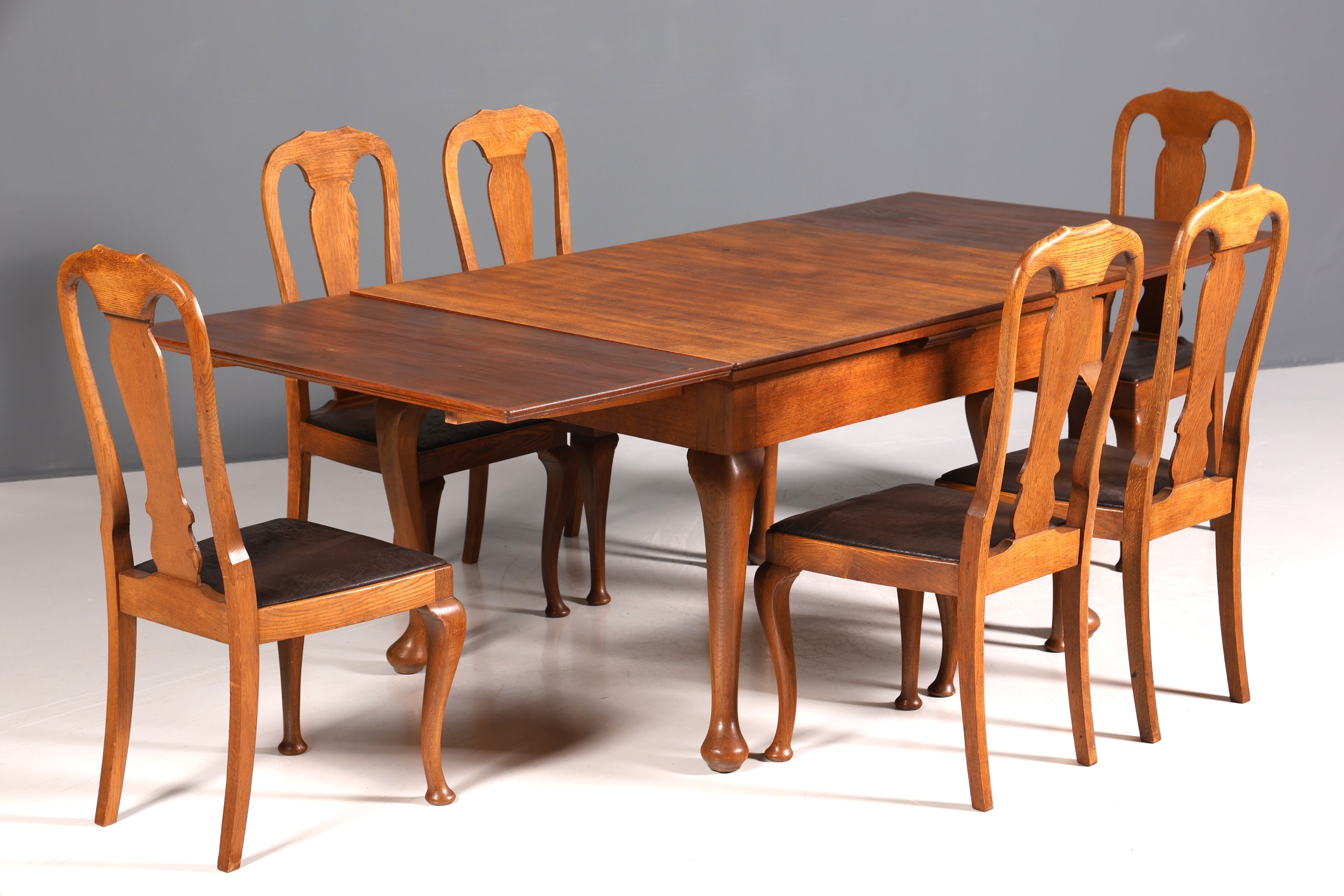 Wunderschöner Jugendstil Esstisch um 1910 ausziehbarer Tisch echt Holz Chippendale Antik Küchentisch