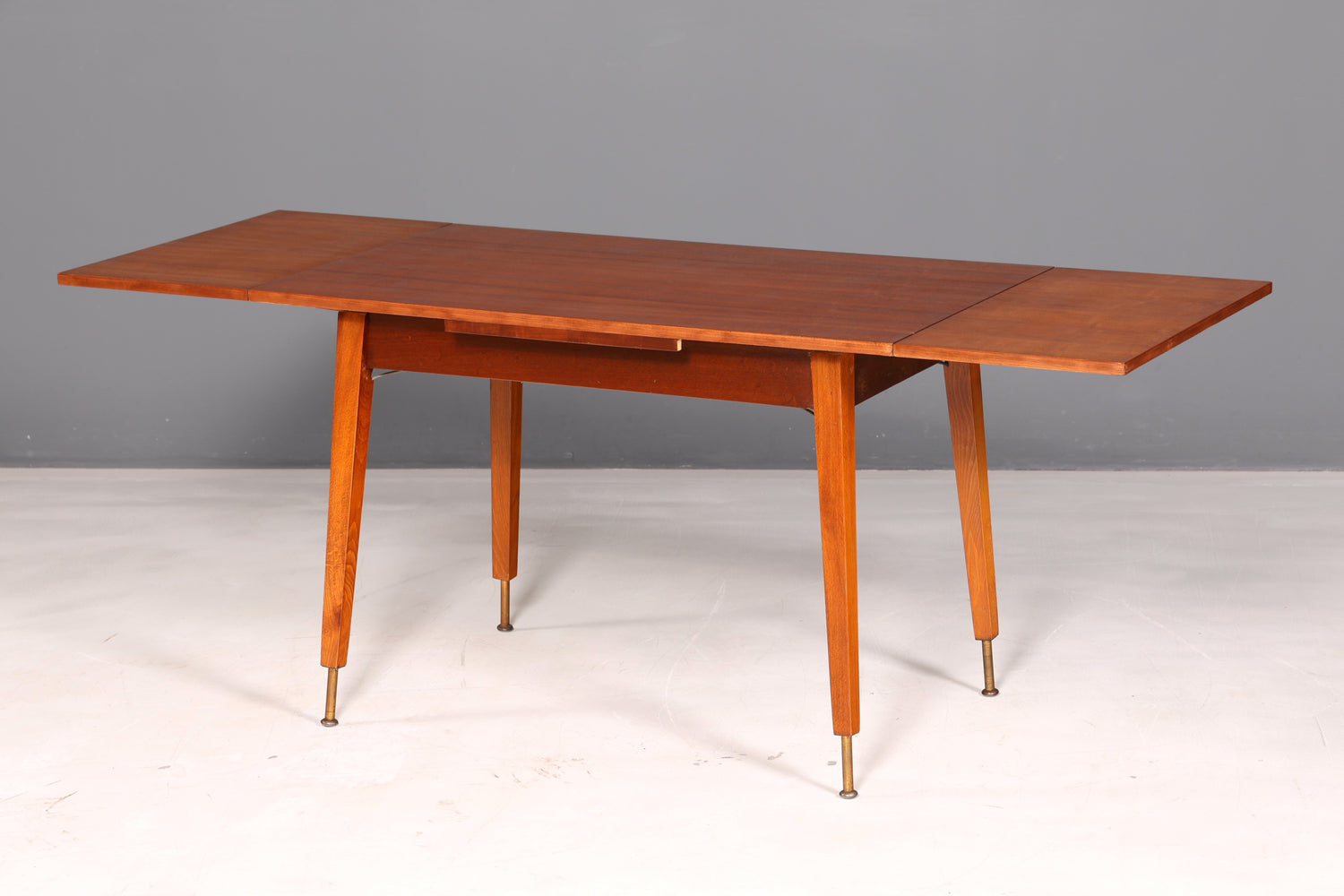 Beautiful mid-century kitchen table, vintage extendable height-adjustable dining table, 1960s wood
