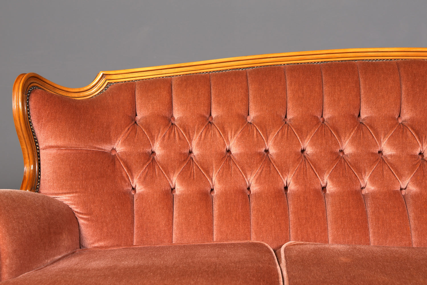 Elegant Chippendale Sofa Baroque Style Velvet Fabric Couch 3-Seater Rococo Antique Upholstered Sofa