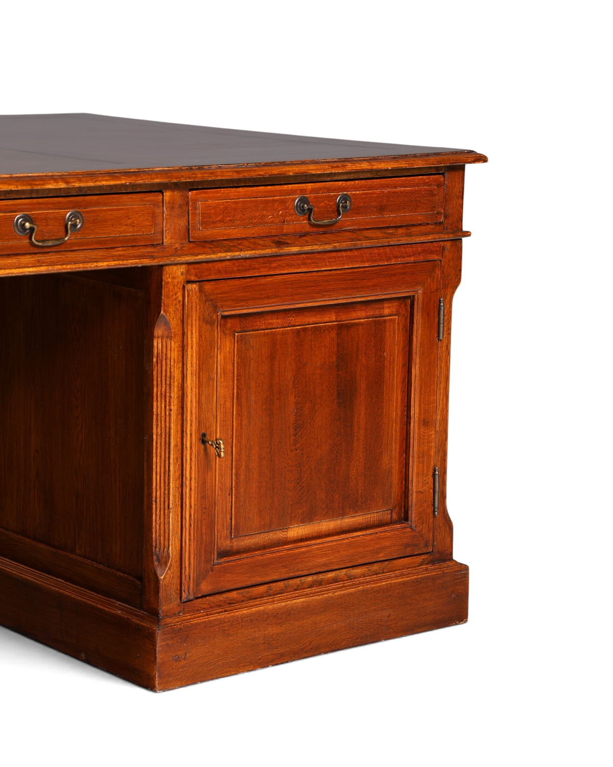Hauptstadt Möblerei englischer XXL Partnerdesk aus massivem Holz im Vintage Stil mit Schubladen und Schranktür