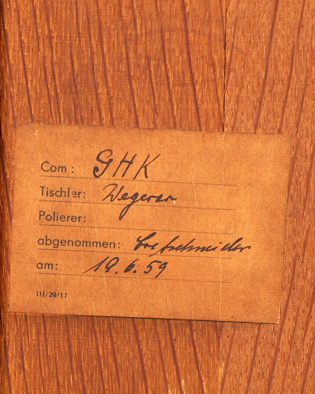 Hauptstadt Möblerei Vintage Mid Century Regal Etikett mit handschriftlichen Angaben aus dem Jahr 1959
