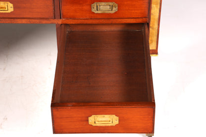 F939 Finish Edler Maritimer Schreibtisch Englischer Military Chest Bürotisch Office Table mit echt Lederauflage