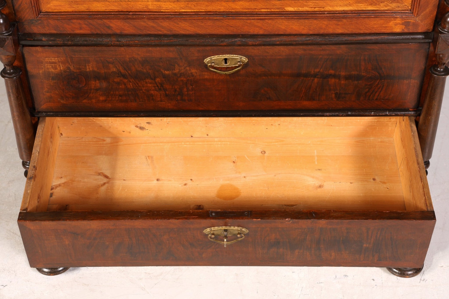 Wunderschöner Gründerzeit Sekretär Vertiko Nussbaum Highboard Louis Philippe Kommode Sekretär Schrank um 1880