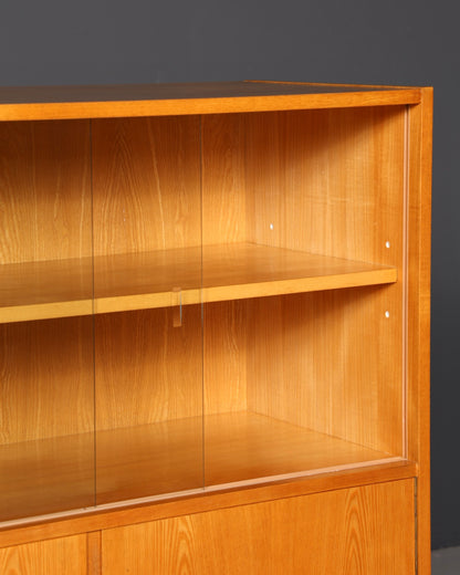 Beautiful original Hellerau mid-century display cabinet, Franz Ehrlich 602 chest of drawers and bookcase
