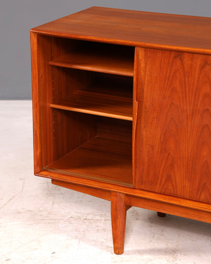 Beautiful Dyrlund mid-century teak sideboard, Danish design, vintage cabinet dresser