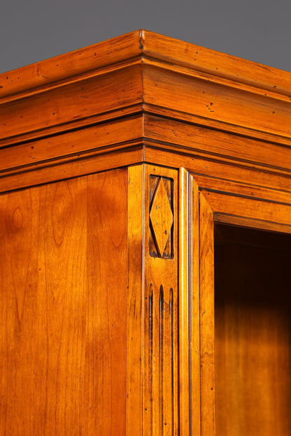 Traumhafte Original Selva Vitrine Antik Stil massiv Holz Buffet Villa Borghese Schrank Regal