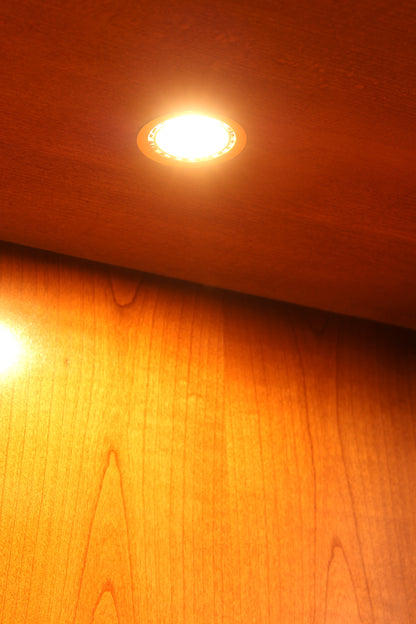 Traumhafte Original Selva Vitrine Antik Stil massiv Holz Buffet Villa Borghese Schrank Bibliothek Geschirrschrank