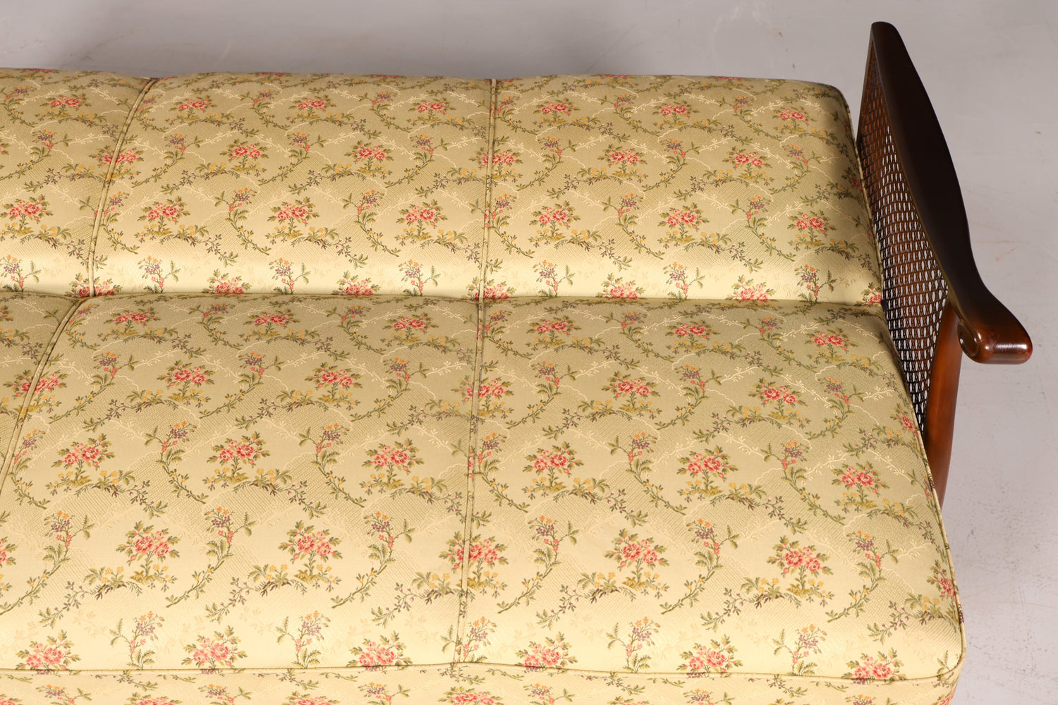 G282 Finish Wunderschönes Chippendale Sofa Antik Barock Stil Wiener Geflecht Couch 3-Sitzer Canapé (Kopie)