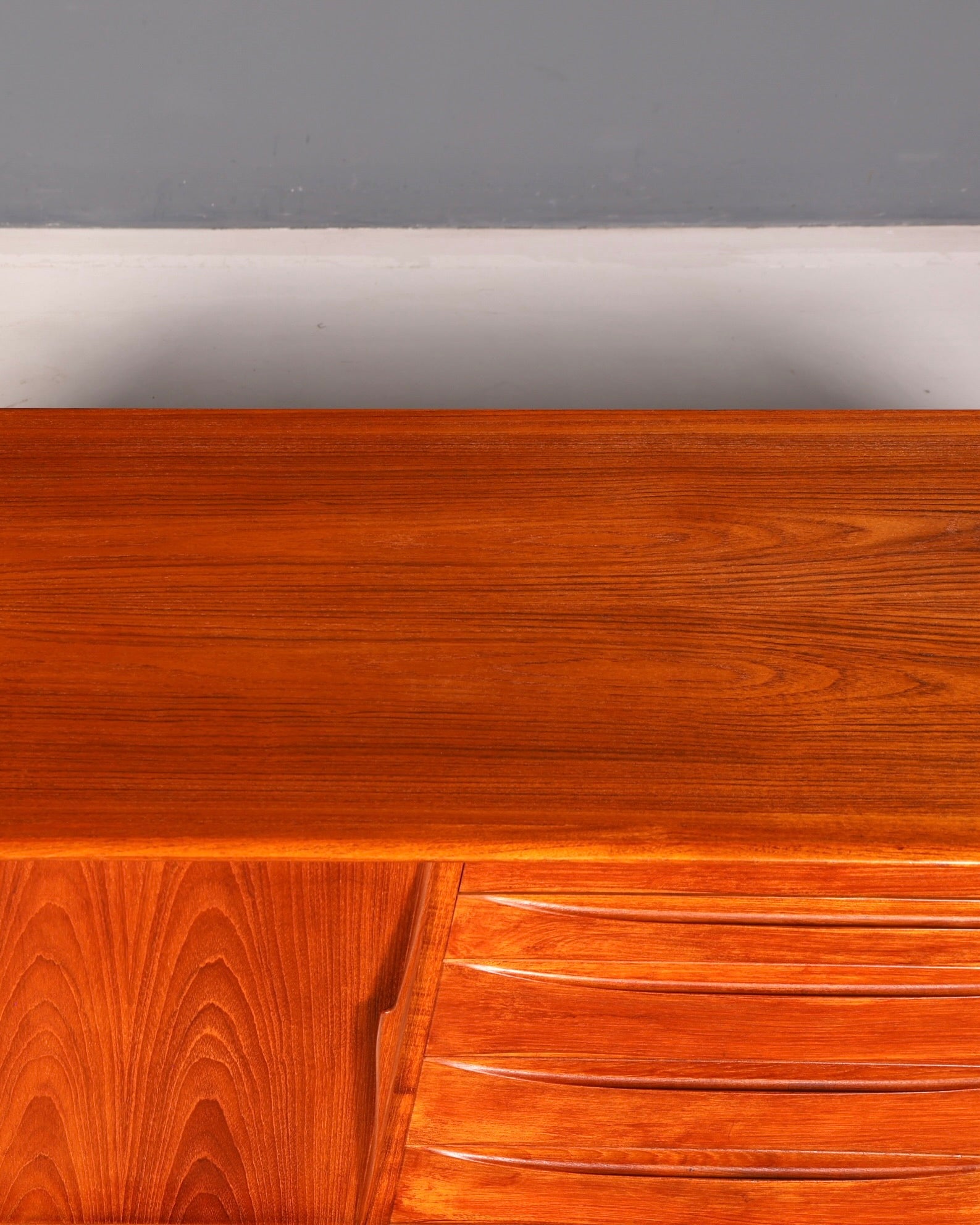 Beautiful Dyrlund mid-century teak sideboard, Danish design, vintage cabinet dresser
